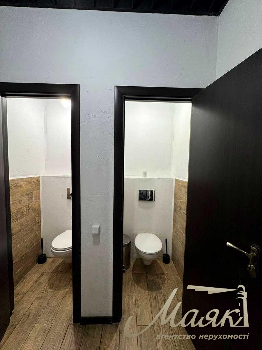 Оренда офісу площею 165 м² у ЖК «Карнегі», Кловський спуск, 7