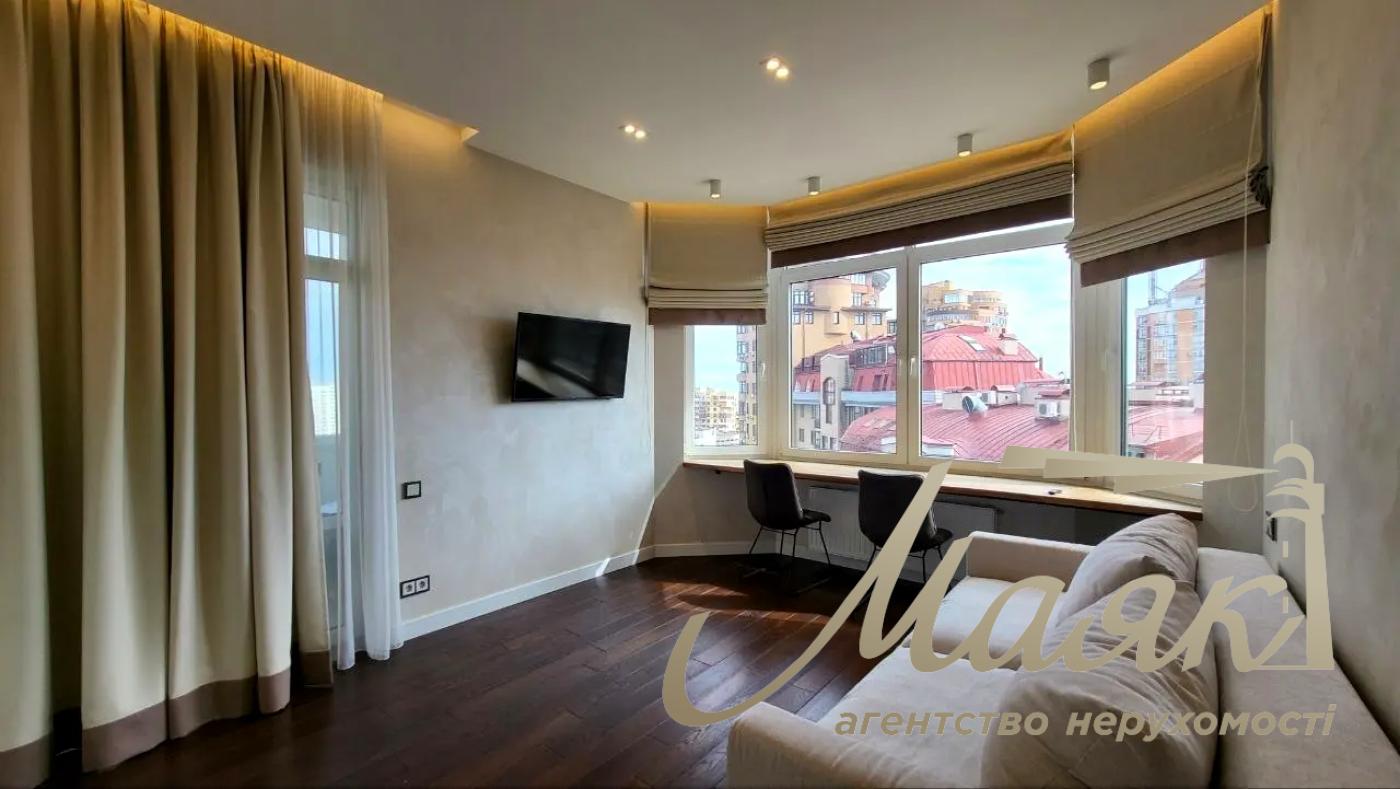3-bedroom apartment for rent, 75 m², Aristocrat Residential Complex, Pechersk