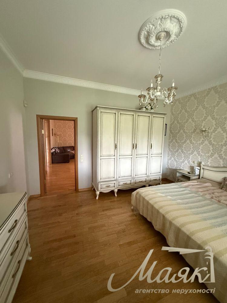 Оренда будинку з 3 спальнями (180 м²) на ділянці площею 30 соток у с. Білогородка