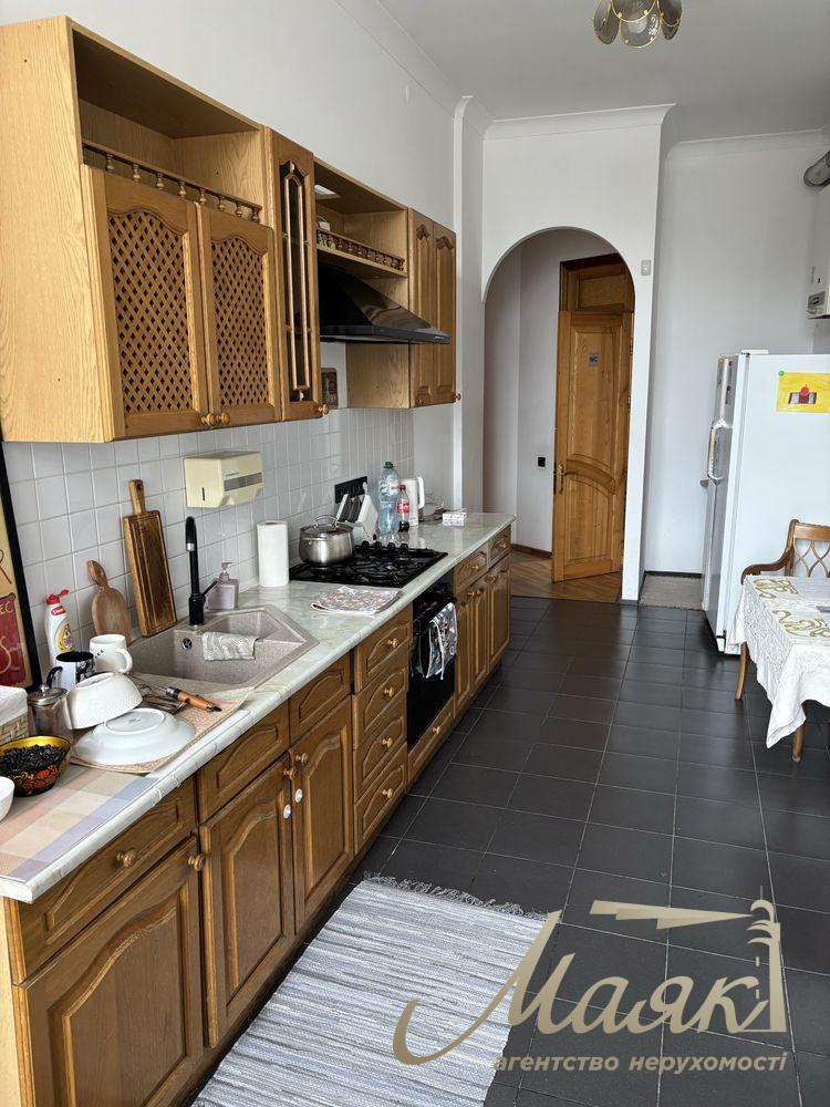 Продажа 5-комнатной квартиры, 156м², Золотые Ворота, ул. Ярославов Вал, 14 (вторая линия), Киев