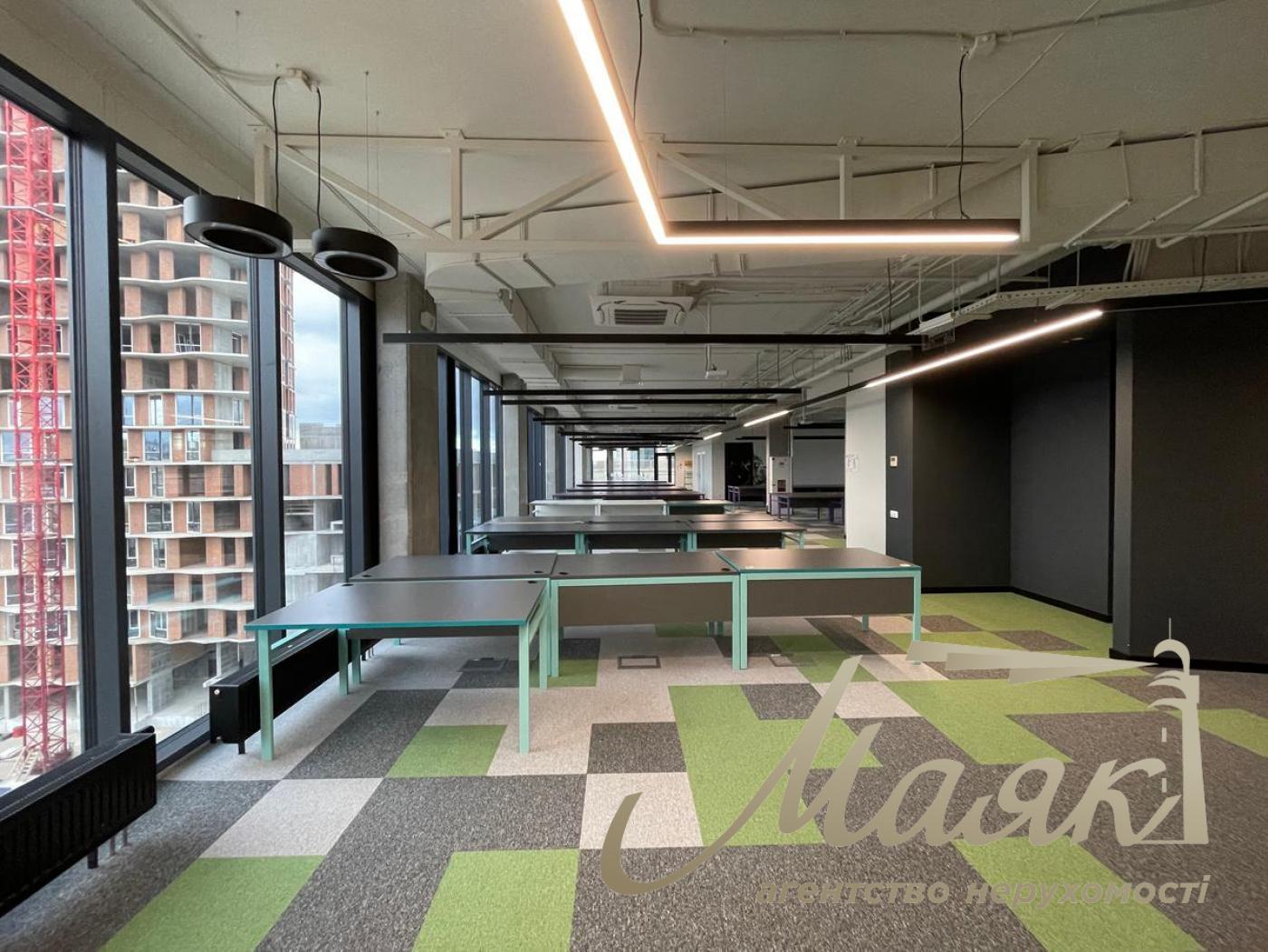 Office Space for Rent in the Business Center on Zoologicheskaya Street, Zoologicheskaya Street