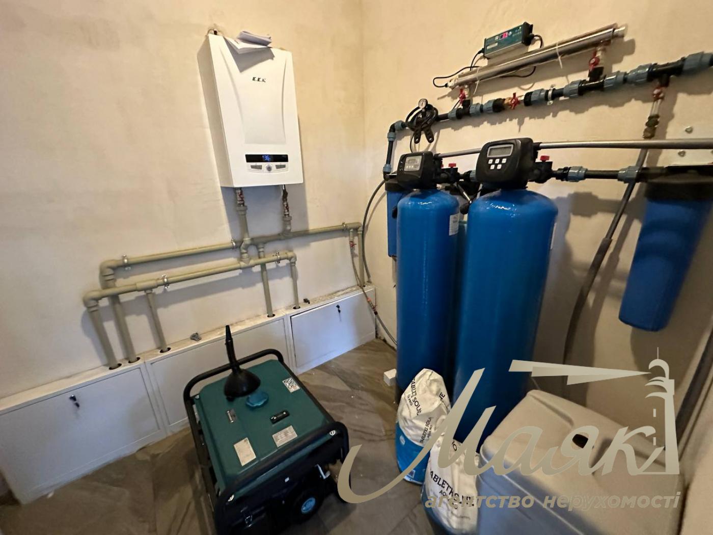 Оренда одноповерхового будинку 160м2 у Києві з повною автономією