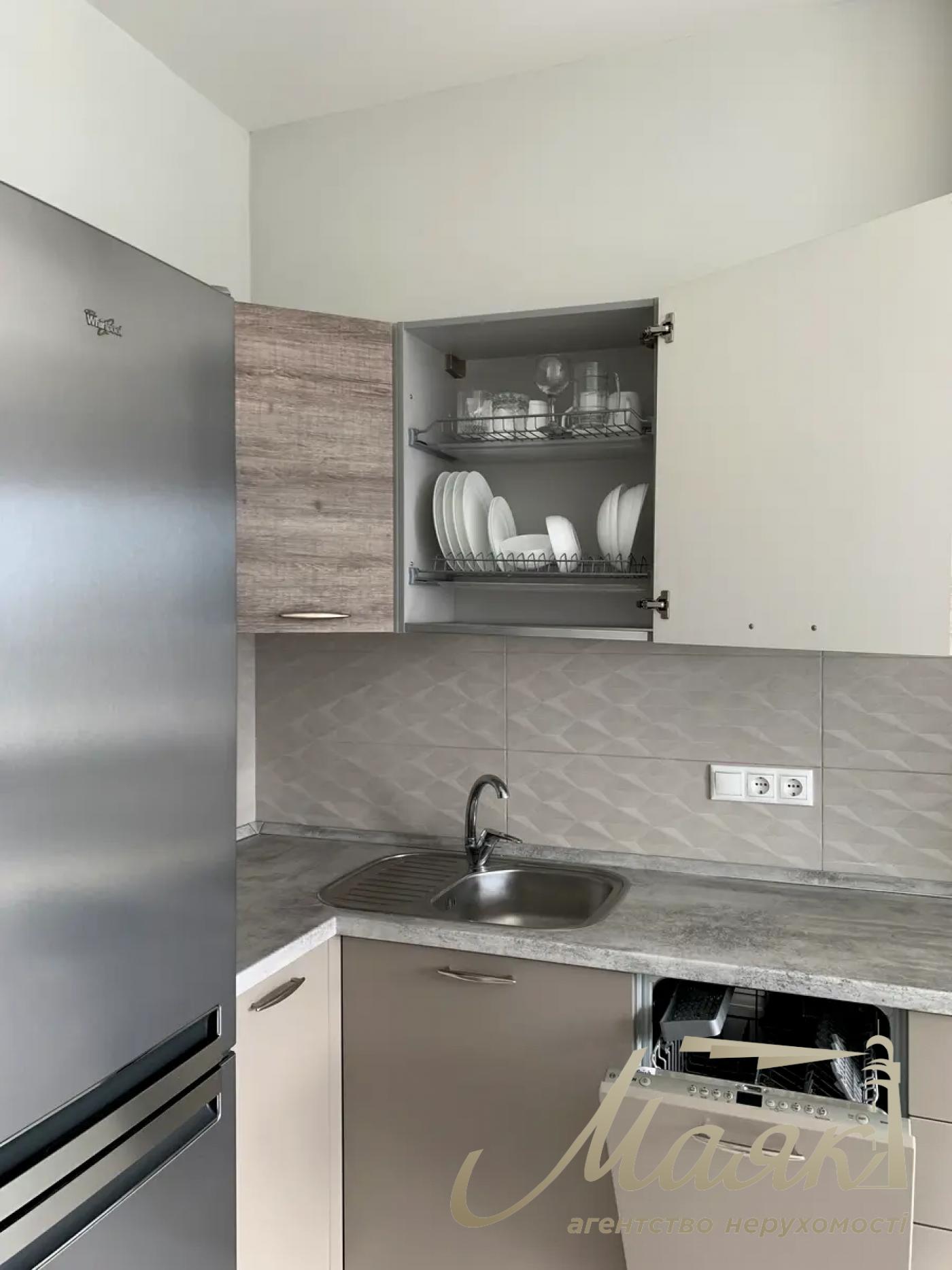 Оренда 1к квартири 45 м², вул. Івана Кудрі, ЖК Central Park, метро Либідська