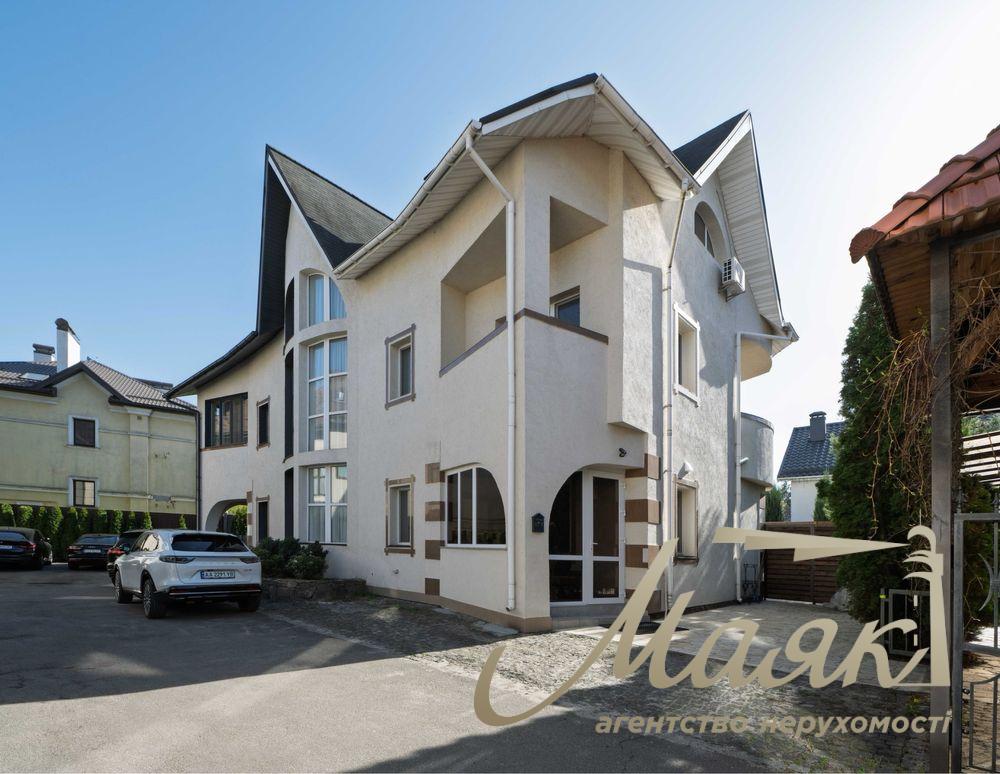 Аренда дома 205 кв.м в Козине 