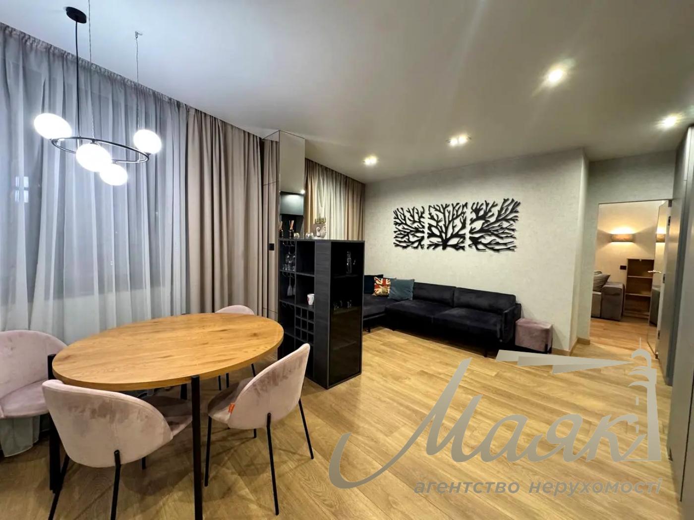 Оренда 3-кімнатної квартири в ЖК "New York concept house", Центр