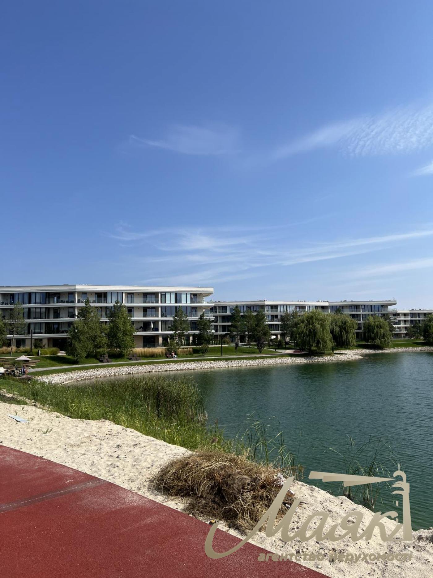 For sale 3-bedroom apartment in Residential Complex Park Lake City, Podgoretsi