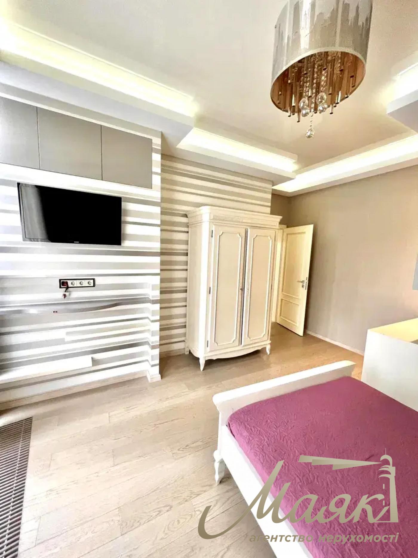 Оренда 3-кімнатної квартири у ЖК «Бульвар Фонтанів», 90 м²