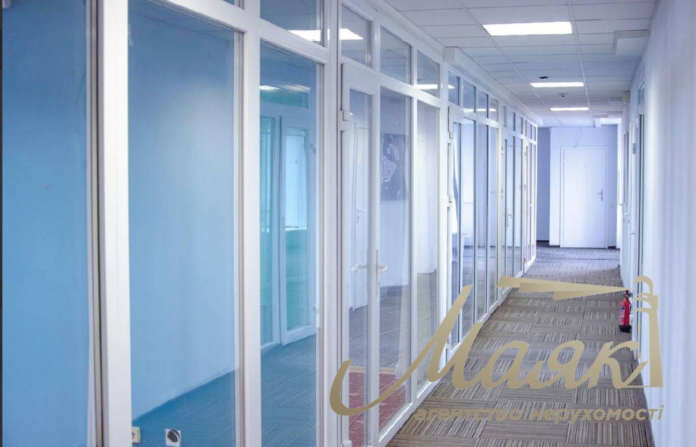 Office for rent 297m2, BC Satellite