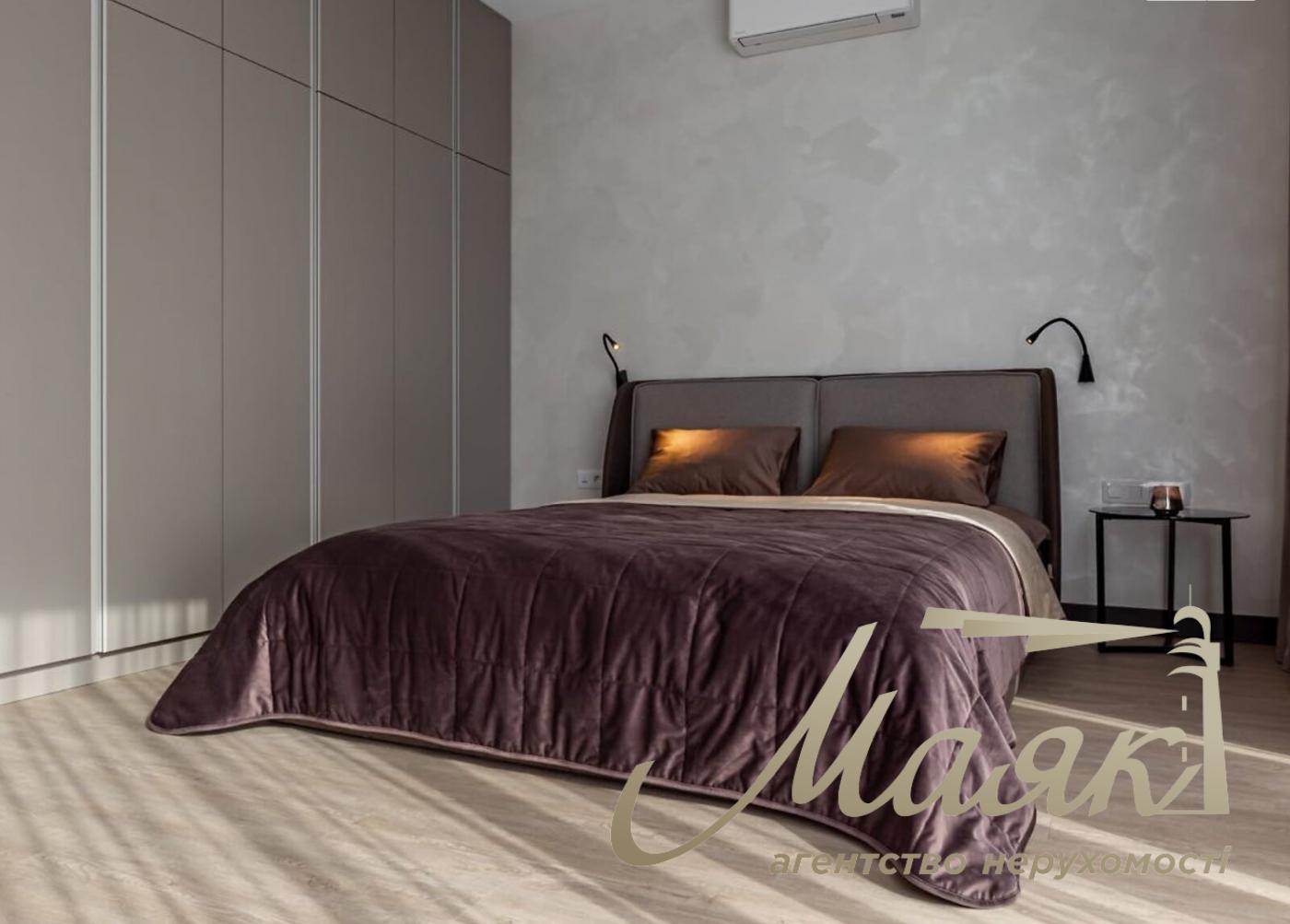 Rent 3-room apartment 120m2 Residential Complex Busov Hill Buslovskaya str. 12, Pechersky district