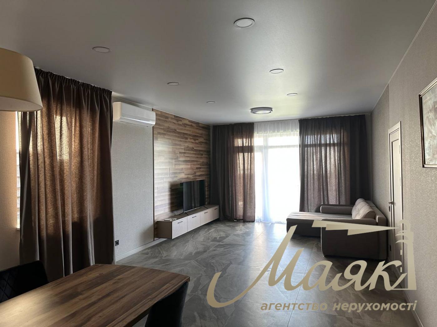 Оренда одноповерхового будинку 160м2 у Києві з повною автономією