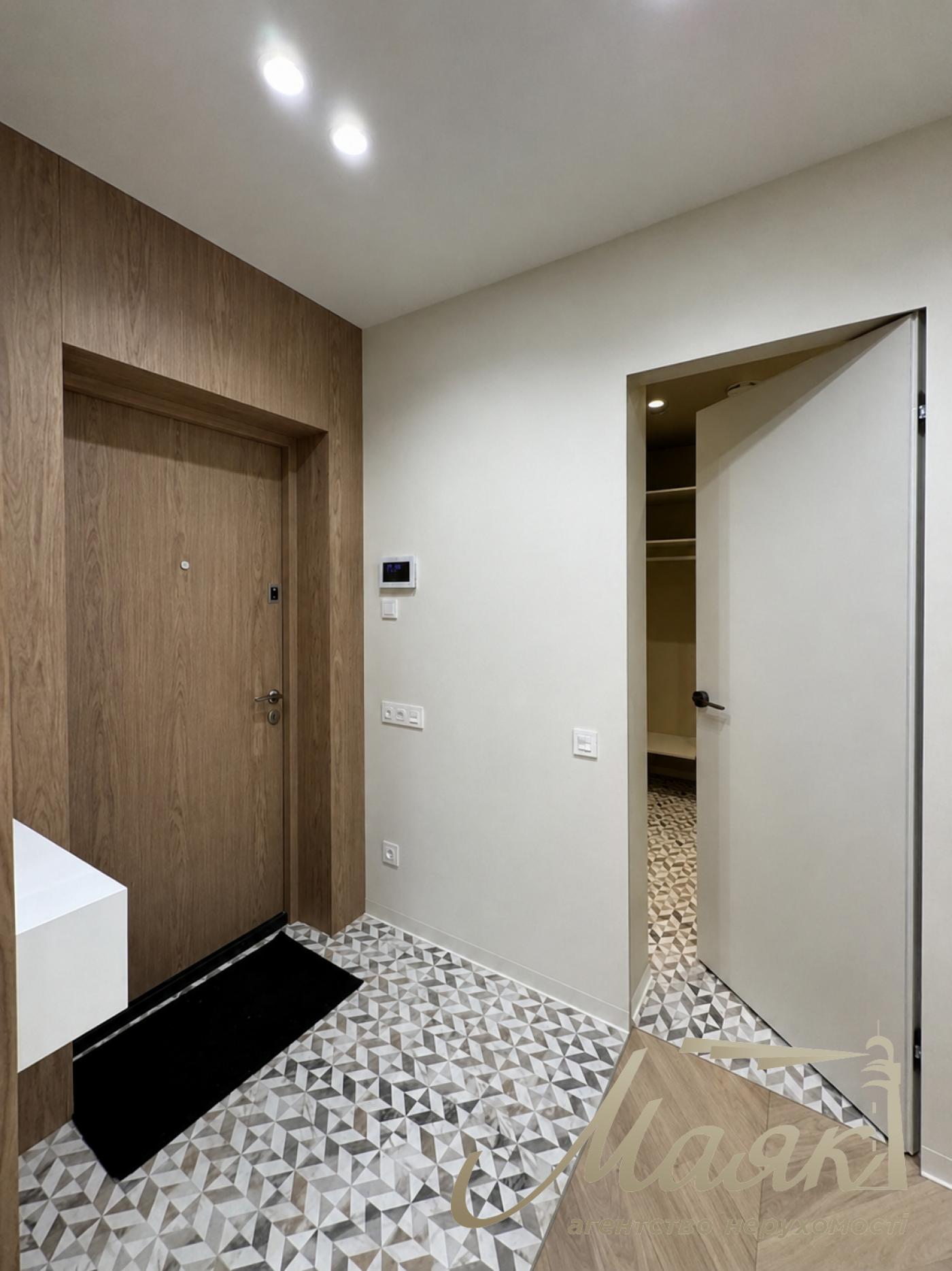 3-bedroom apartment for sale, 118 m², in the "French Quarter 2" residential complex, John McCain Street, Pechersk, Downtown, Kyiv