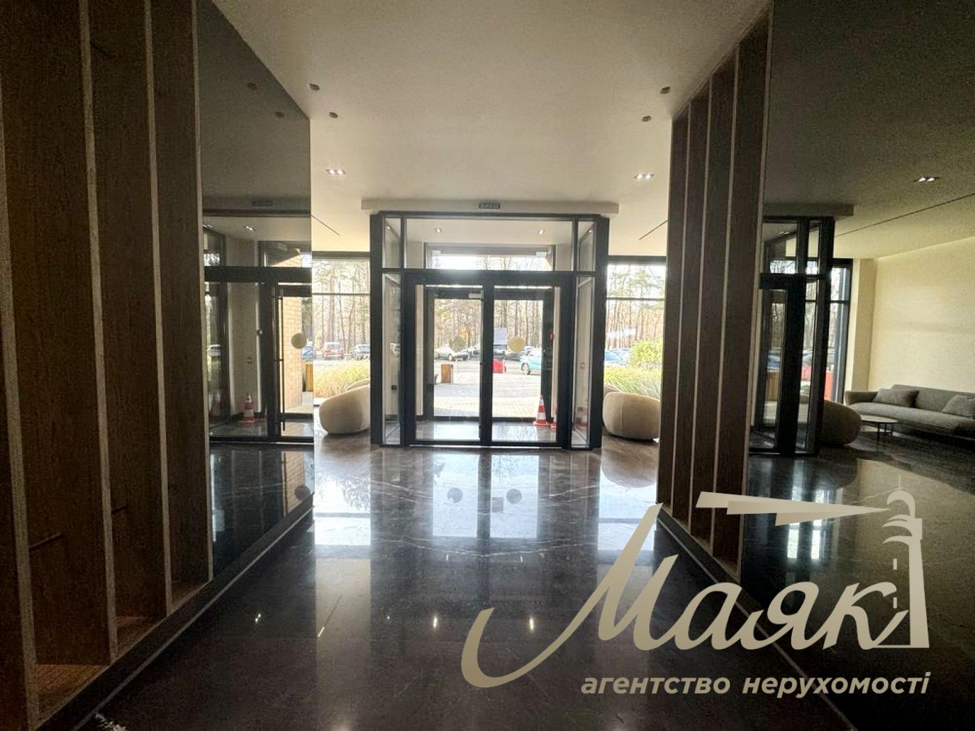 3-room apartment for sale, unrenovated, in the "Novy Avtograf" comfort-class residential complex, 96 m², Kyiv, Left Bank, Dniprovskyi District, Knyaz Roman Mstislavych Street, Darnitsa Metro Station