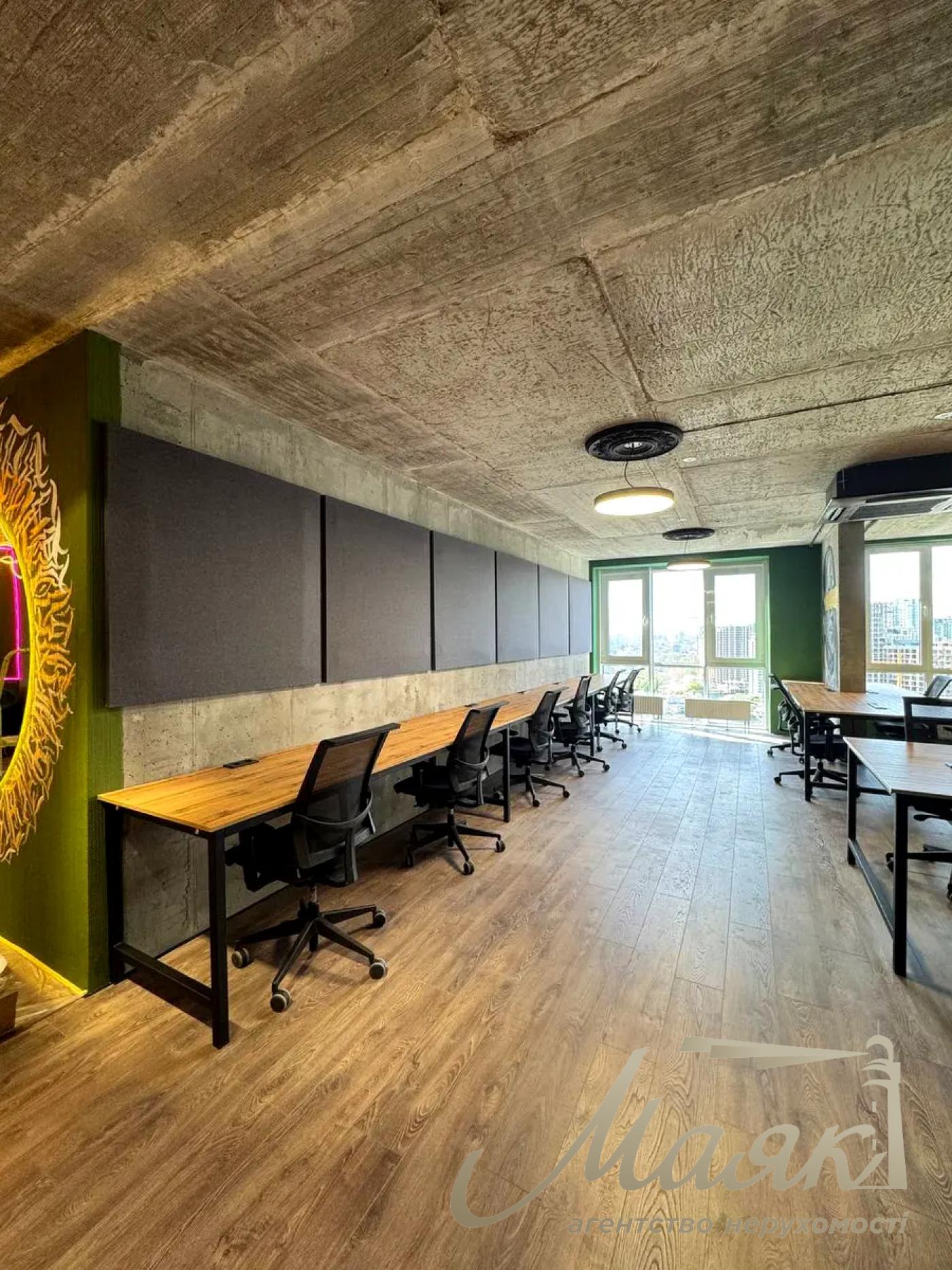 Office for rent 230m2 in LCD Novopecherskaya Tower, Boychuk str.