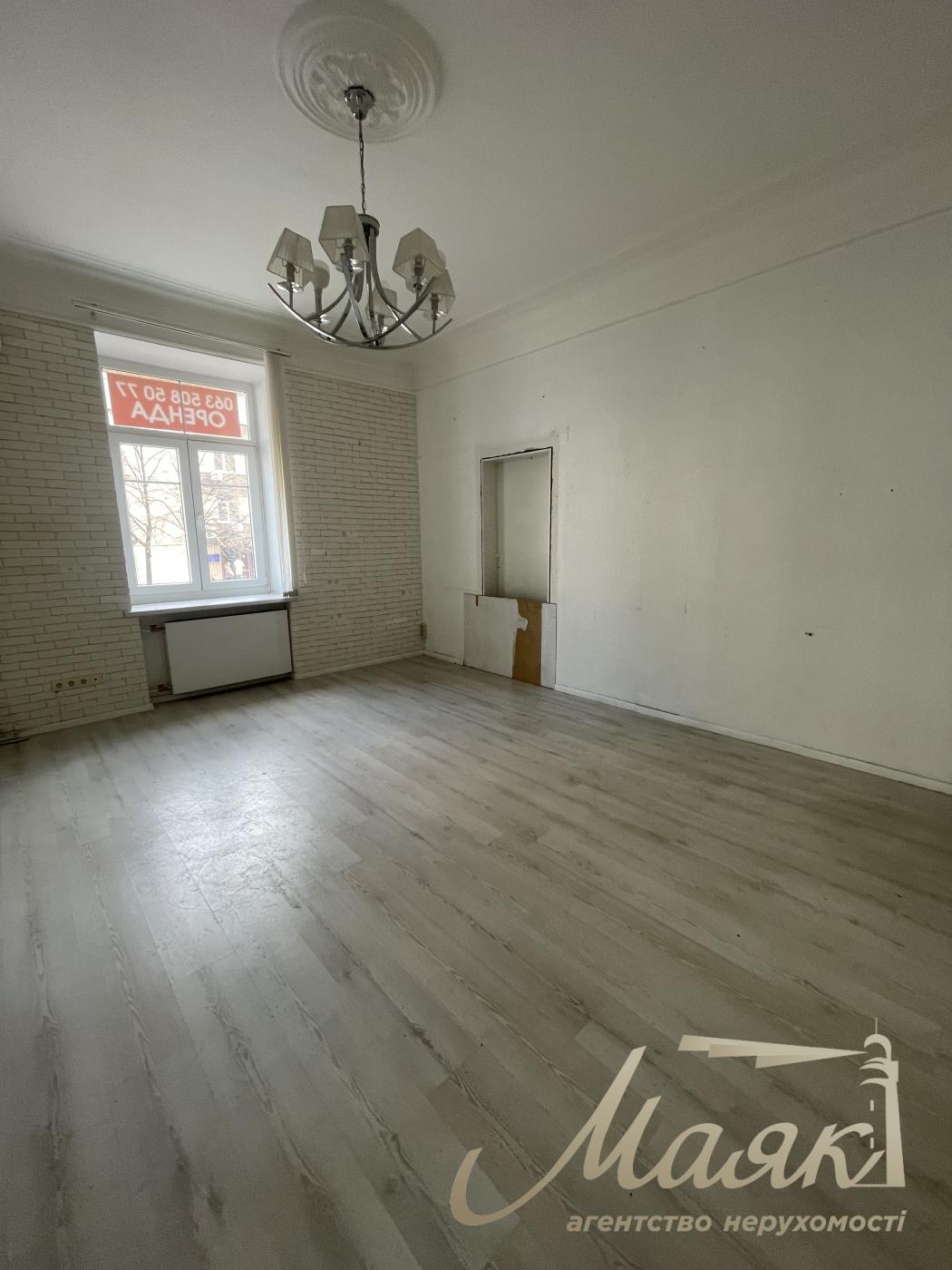 Аренда фасадного помещения 40,3 м.кв. Подол