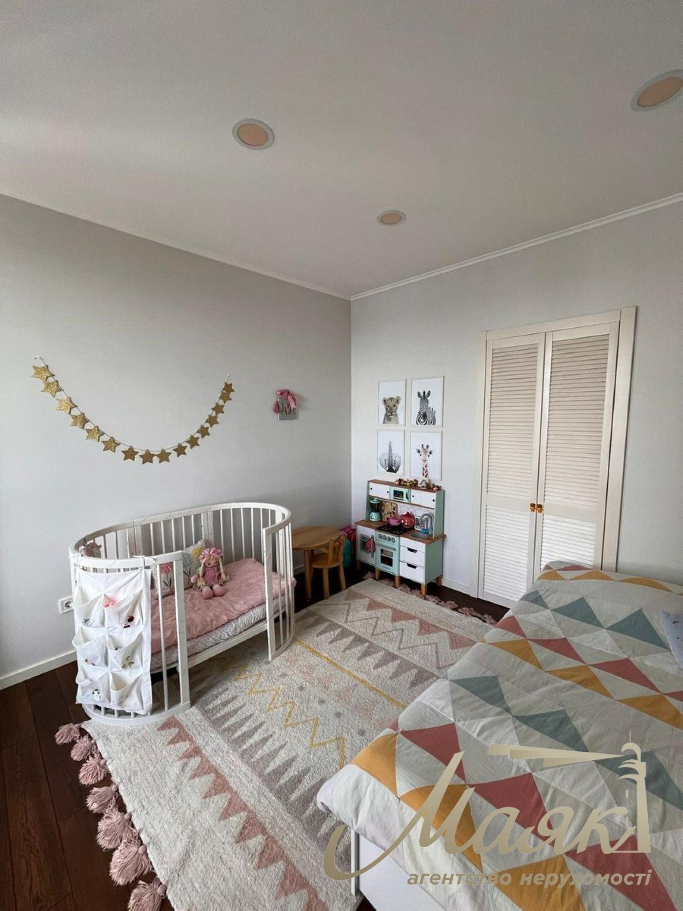 Продаж 3-кімнатної квартири, ЖК Зарічний, 62м², стм. Славутич, Дніпровський район, Київ