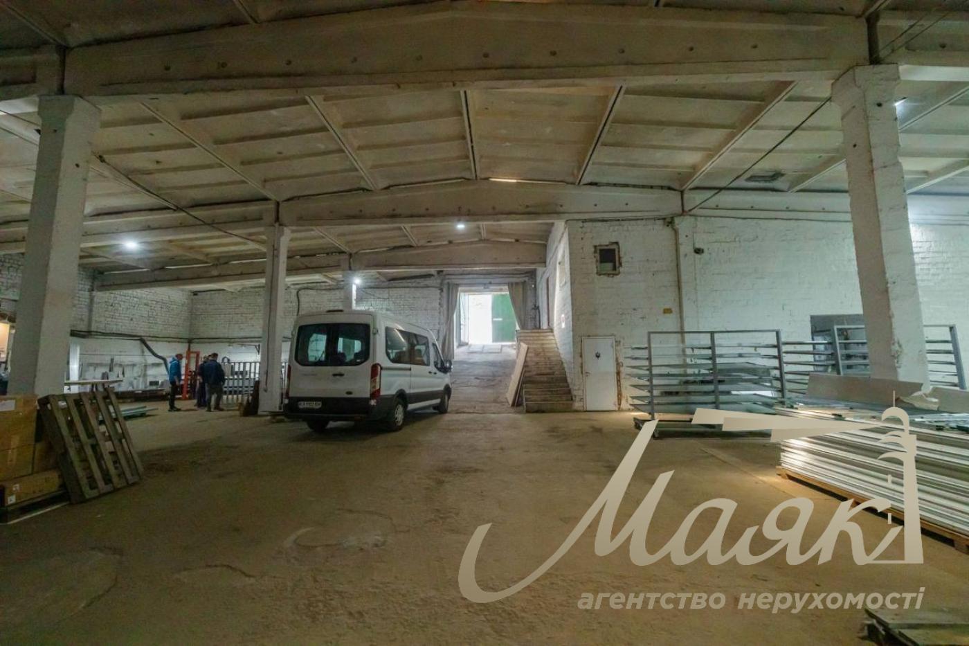 Продаж складу (овочесховище) площею 2789 м², Броварський район