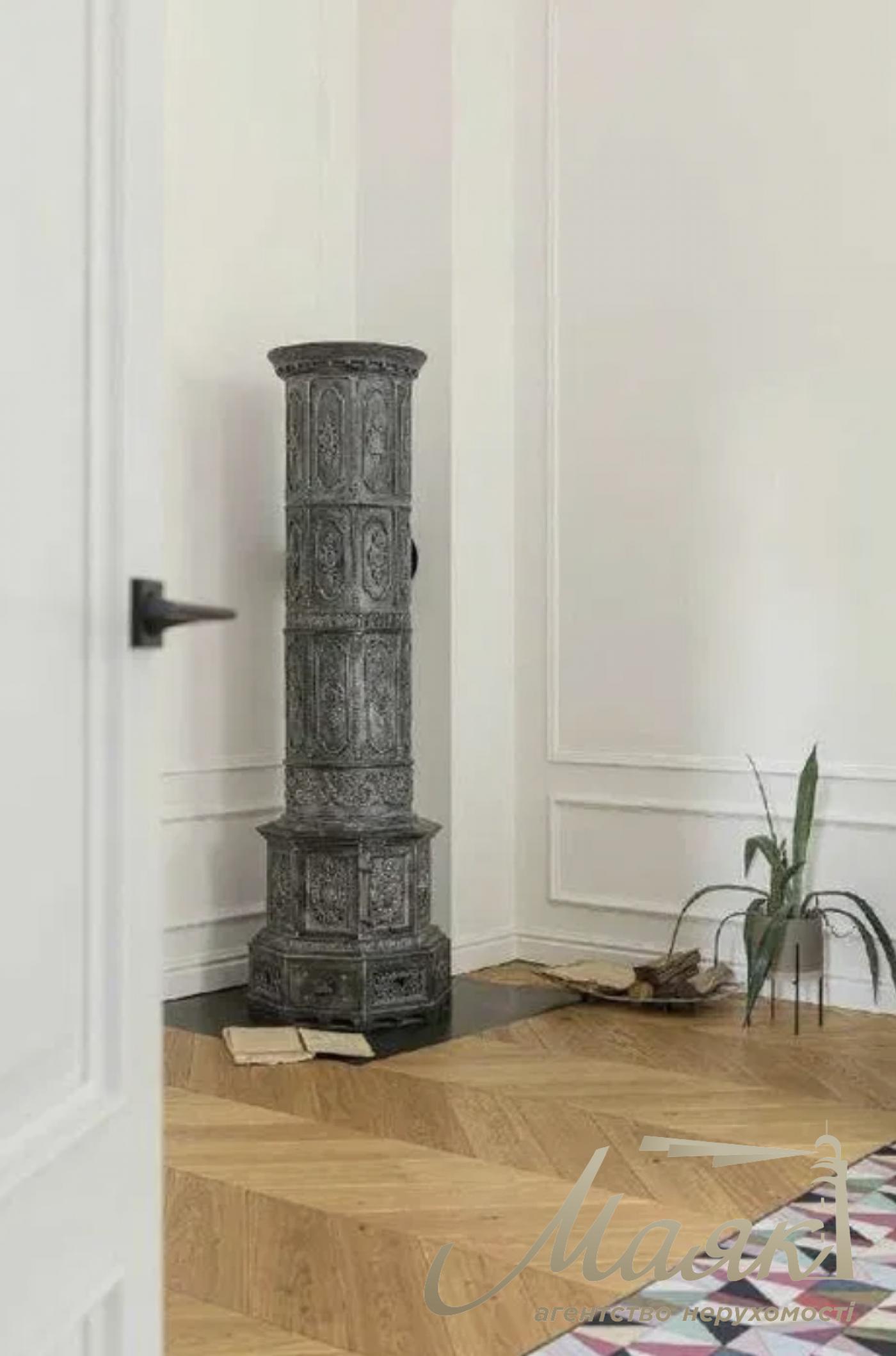 Rent a designer apartment on Silkovichnaya street, Lipki