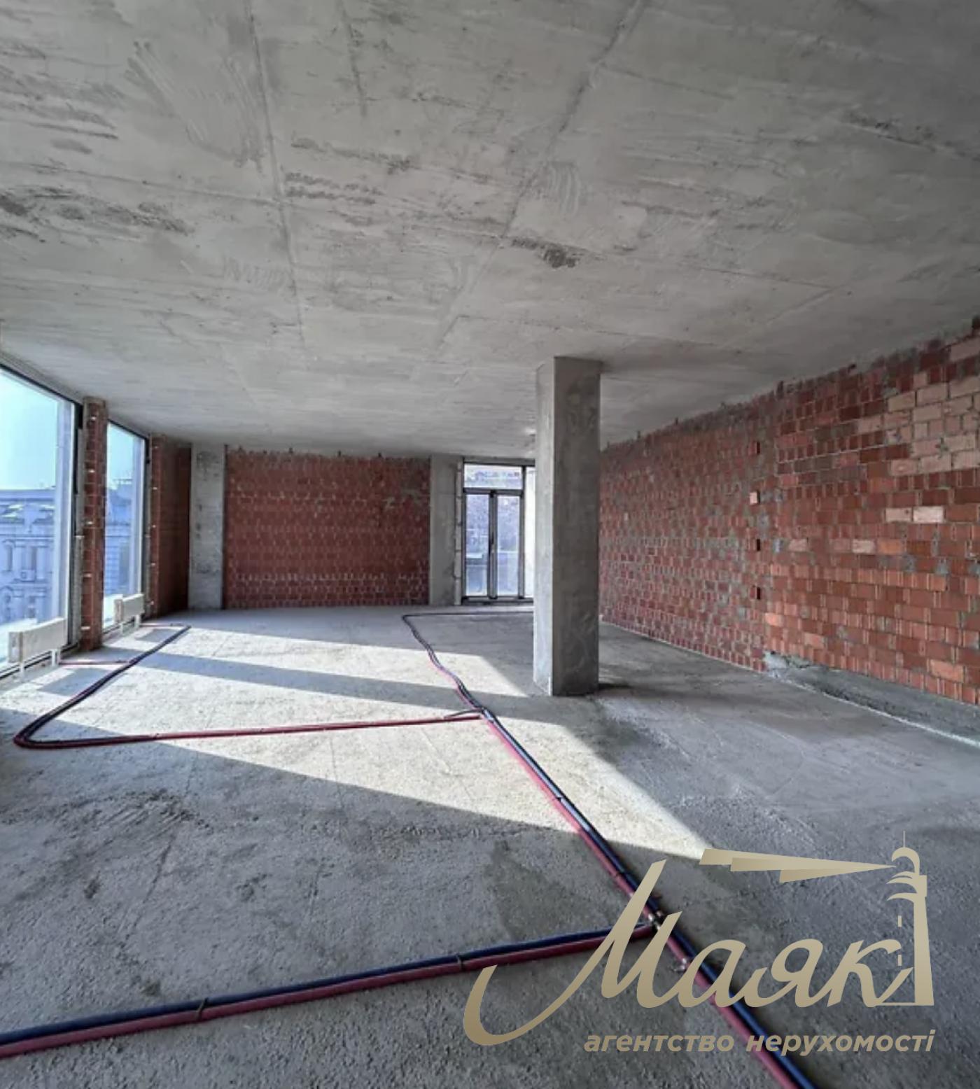 For sale 3-room apartment in LCD Hidden, str.Sadovo-Botanicheskaya 46, Pechersk.