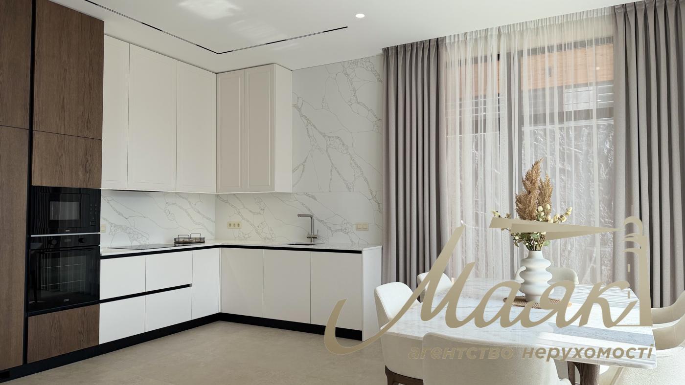 Продаж 2-х поверхового будинку 200м2, КМ Нова Ходосівка