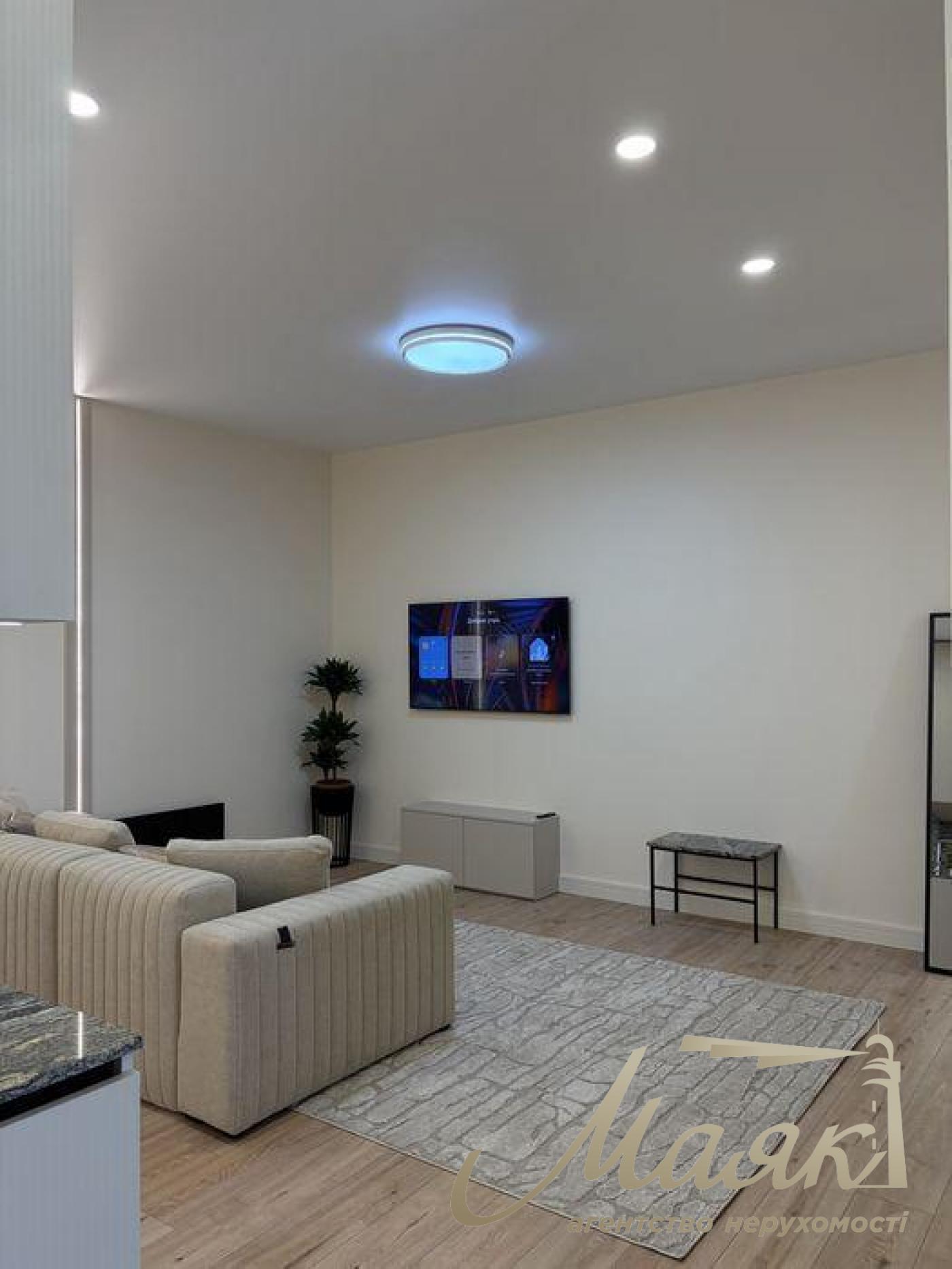 Продаж 2-кімнатної квартири 65м2, ЖК "Володимирський", вул. Антоновича, 109