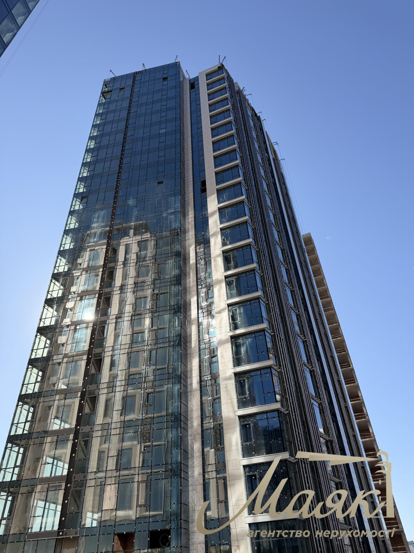 Продажа 5-комнатной квартиры ЖК Новопечерские Липки, ул. Верхогляда (Драгомирова)