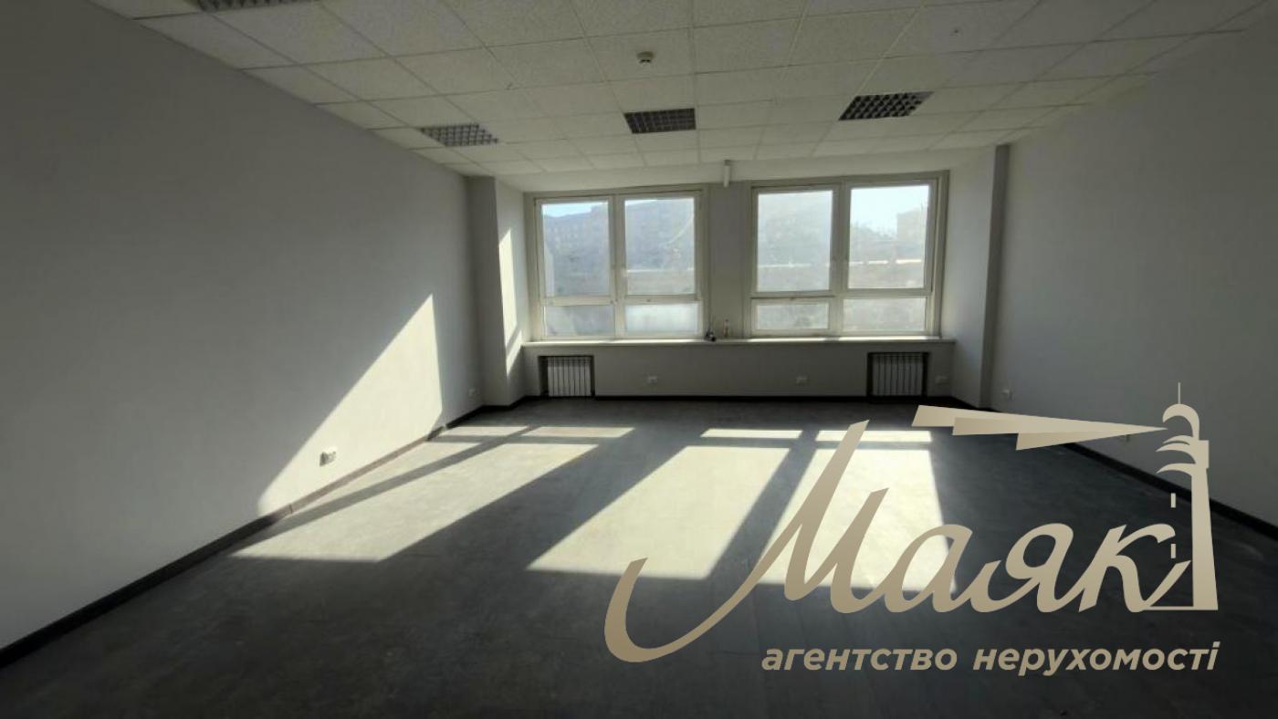 Оренда офісу площею 115 м² на вул. Мечникова, поблизу бізнес-центру «Парус», Печерський район
