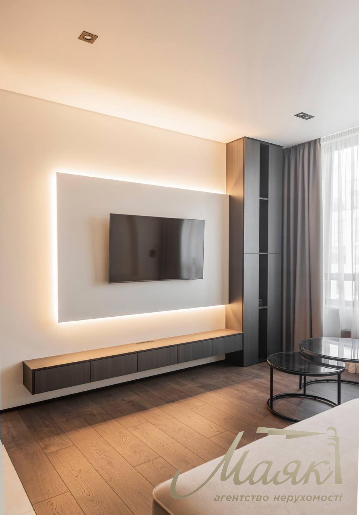 Rent 1-bedroom apartment in Fine Town Residential Complex, Salutnaya Street 2