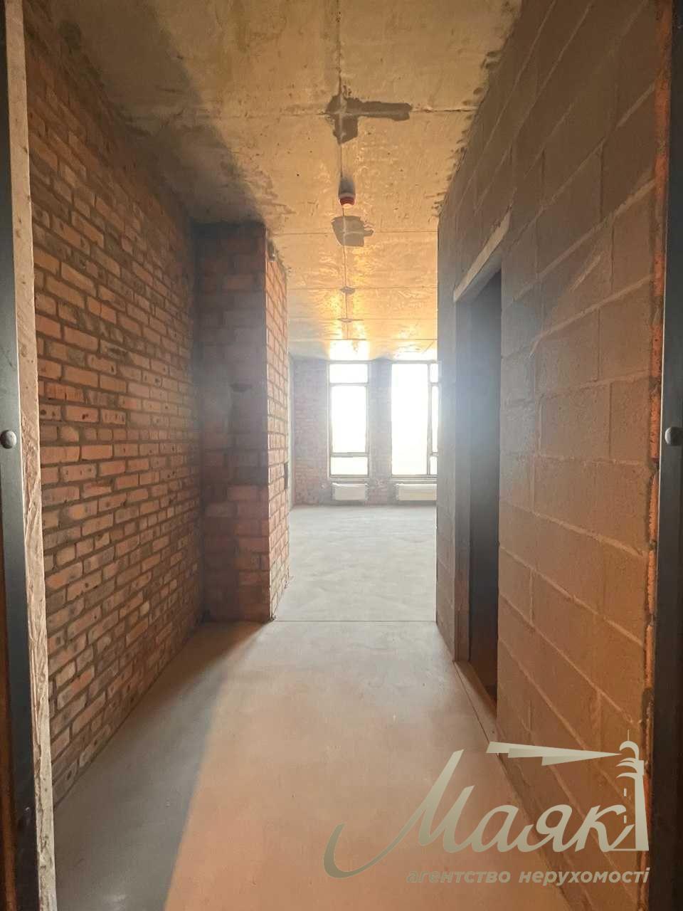 Продаж 4-кімнатної квартири 146 м2 у ЖК TRIIINITY, Печерськ