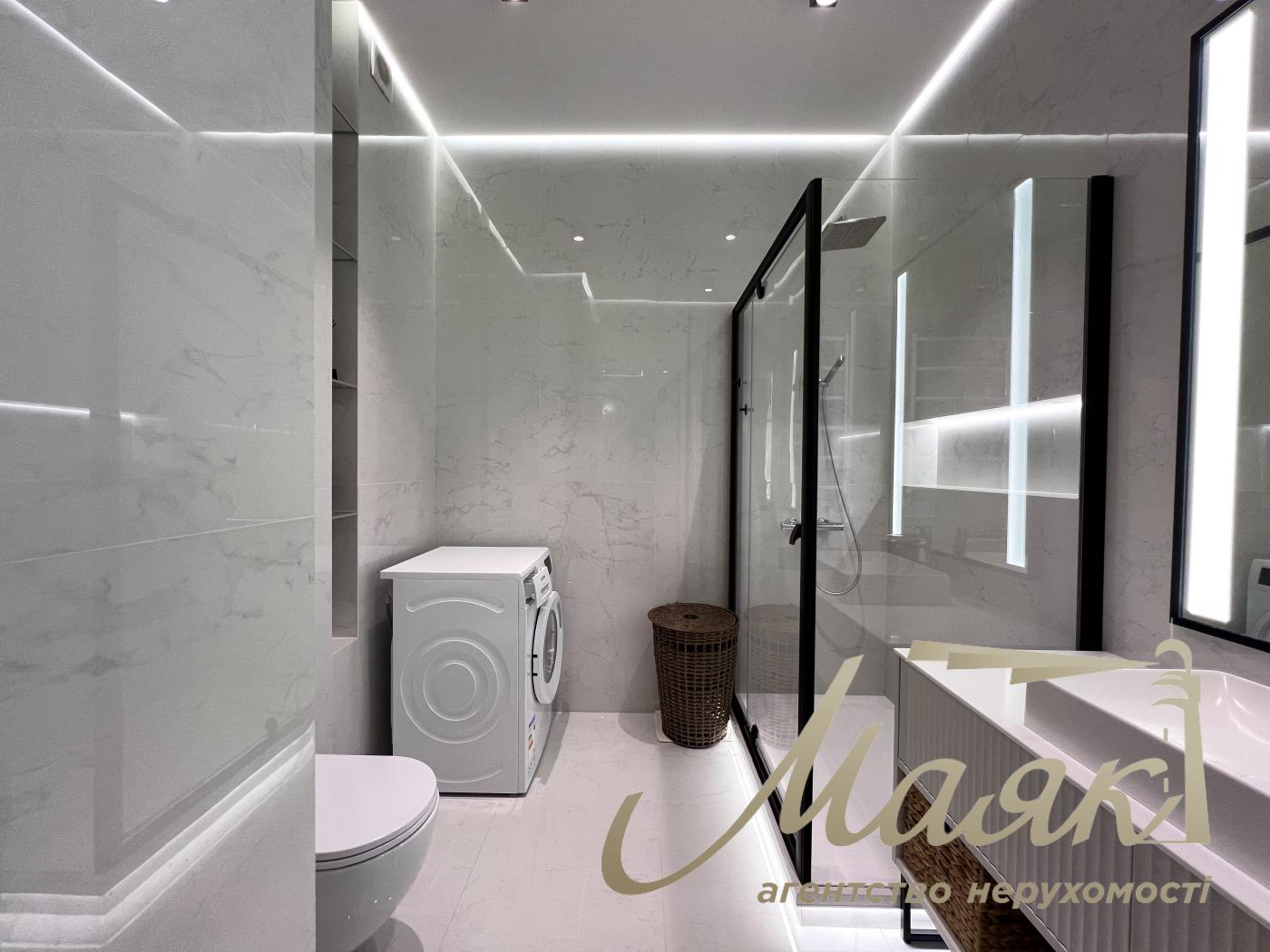 Продаж 1-кімнатної квартири з гарним видом (58,4 м²) у ЖК «Riverstone», вул. Дніпровська Набережна, 10-Д