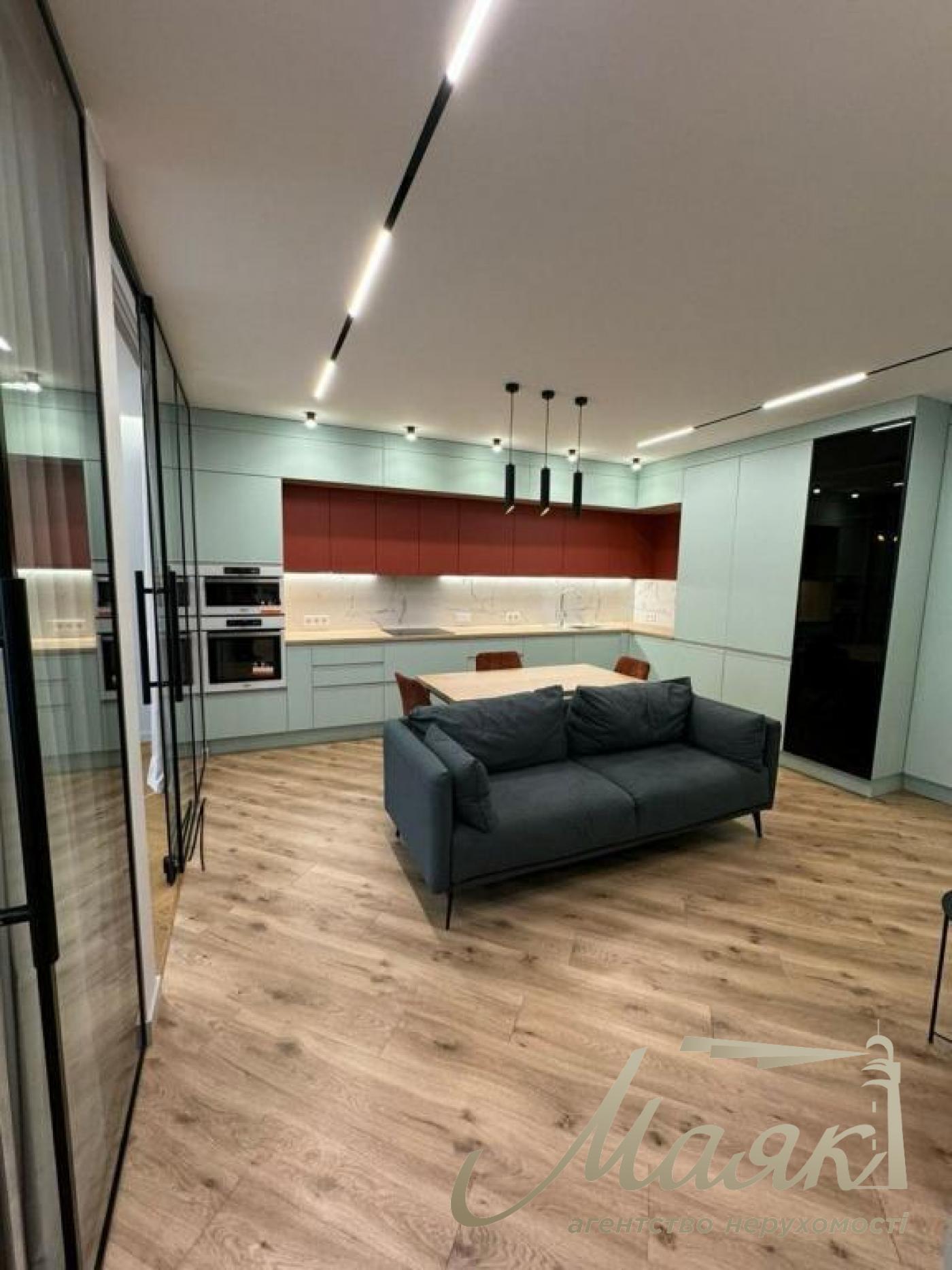 Оренда 4-х кімнатної квартири, 86 м2 ЖК Французький квартал 2 Маккейна Предславинська