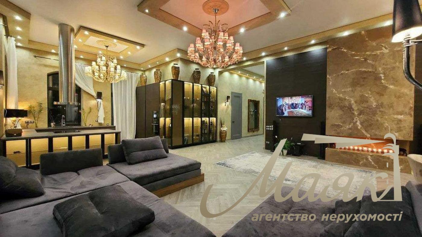 Rent a house 250m2 Vita-Pochtovaya