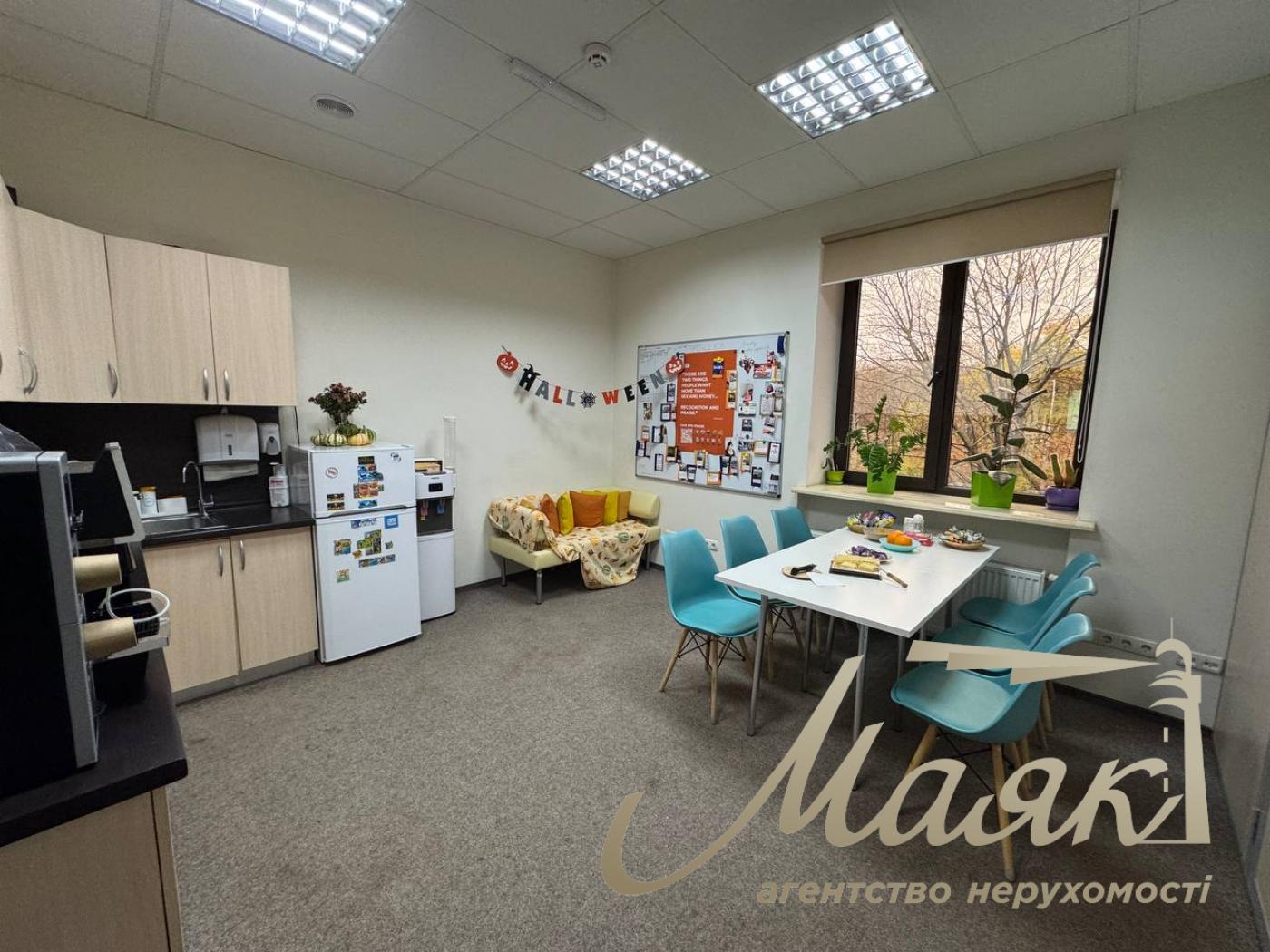 Office for rent 334m2 in BC Britannia Krasilovskaya str. 11, Goloseevsky district.