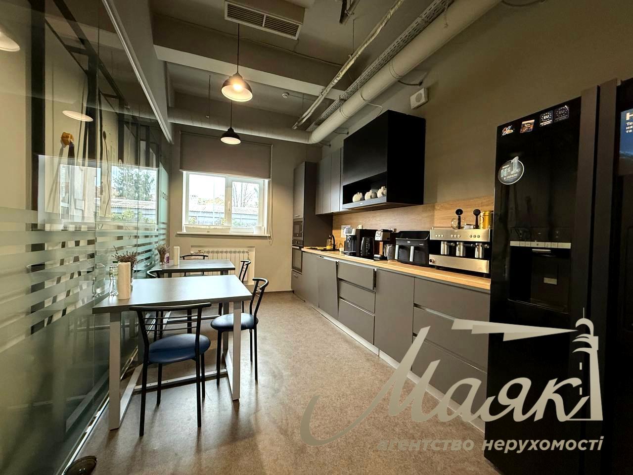 Office for rent in BC Europassage 372 sq.m. on Semy Prakhovych str. (Gaidara), 58/10