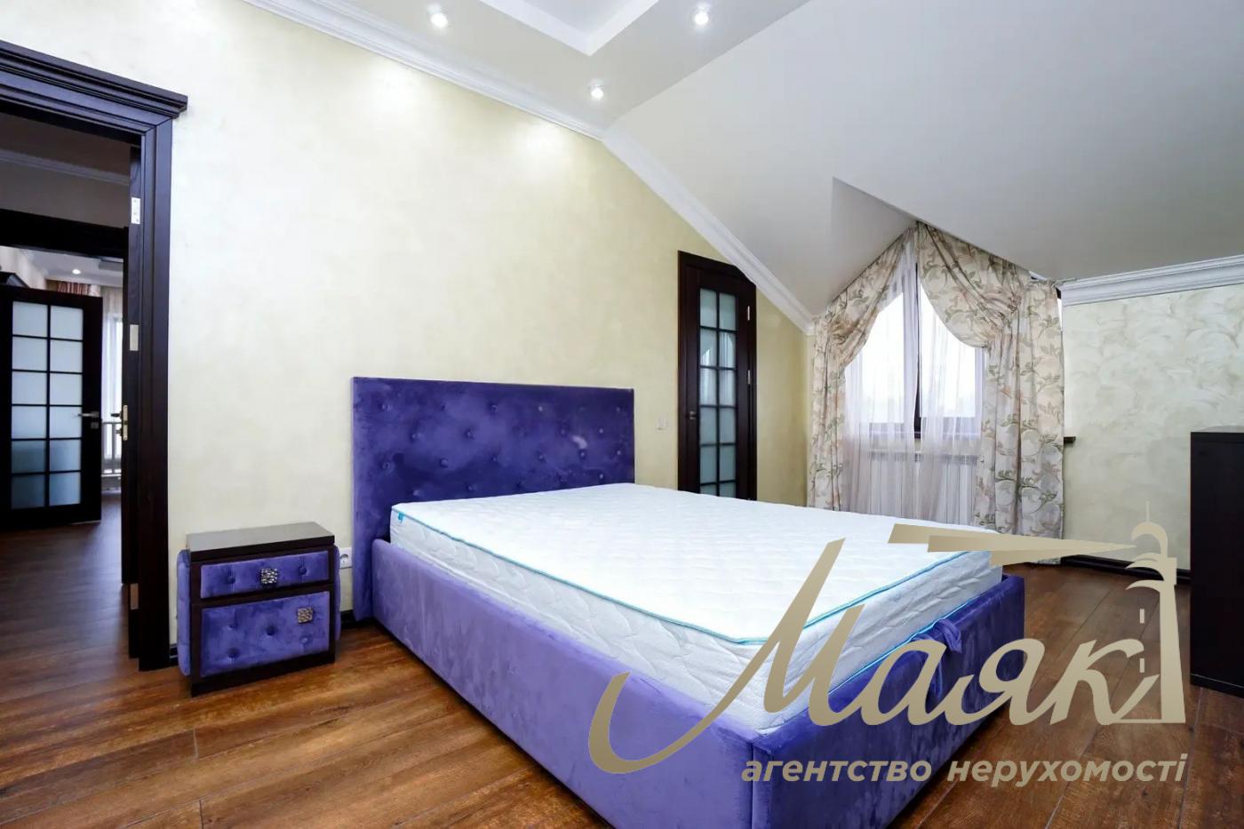 Продажа Дома 275м2 ул. Мечникова, Борисполь