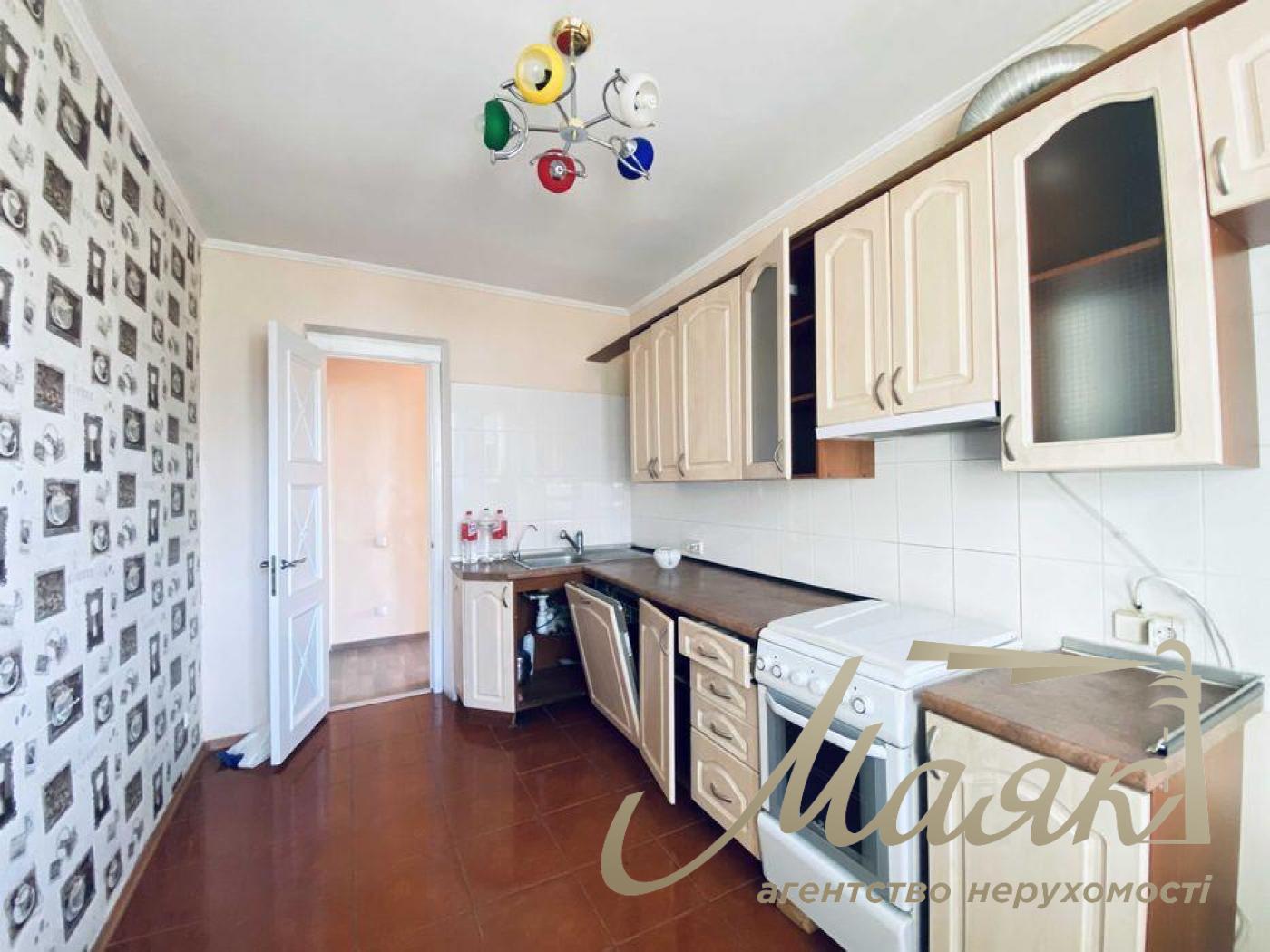 Продаж 4-кімнатної квартири, 117 м², вул. Старонаводницька, 8Б, Печерськ, Київ