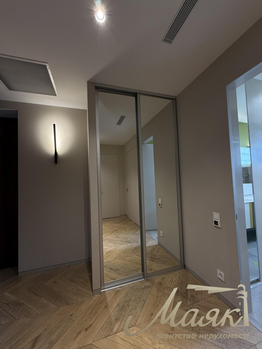 Аренда видовой 5-комнатной квартиры (230м2) в ЖК "Chelsea Tower", ул. Деловая 4, Центр, Печерский район
