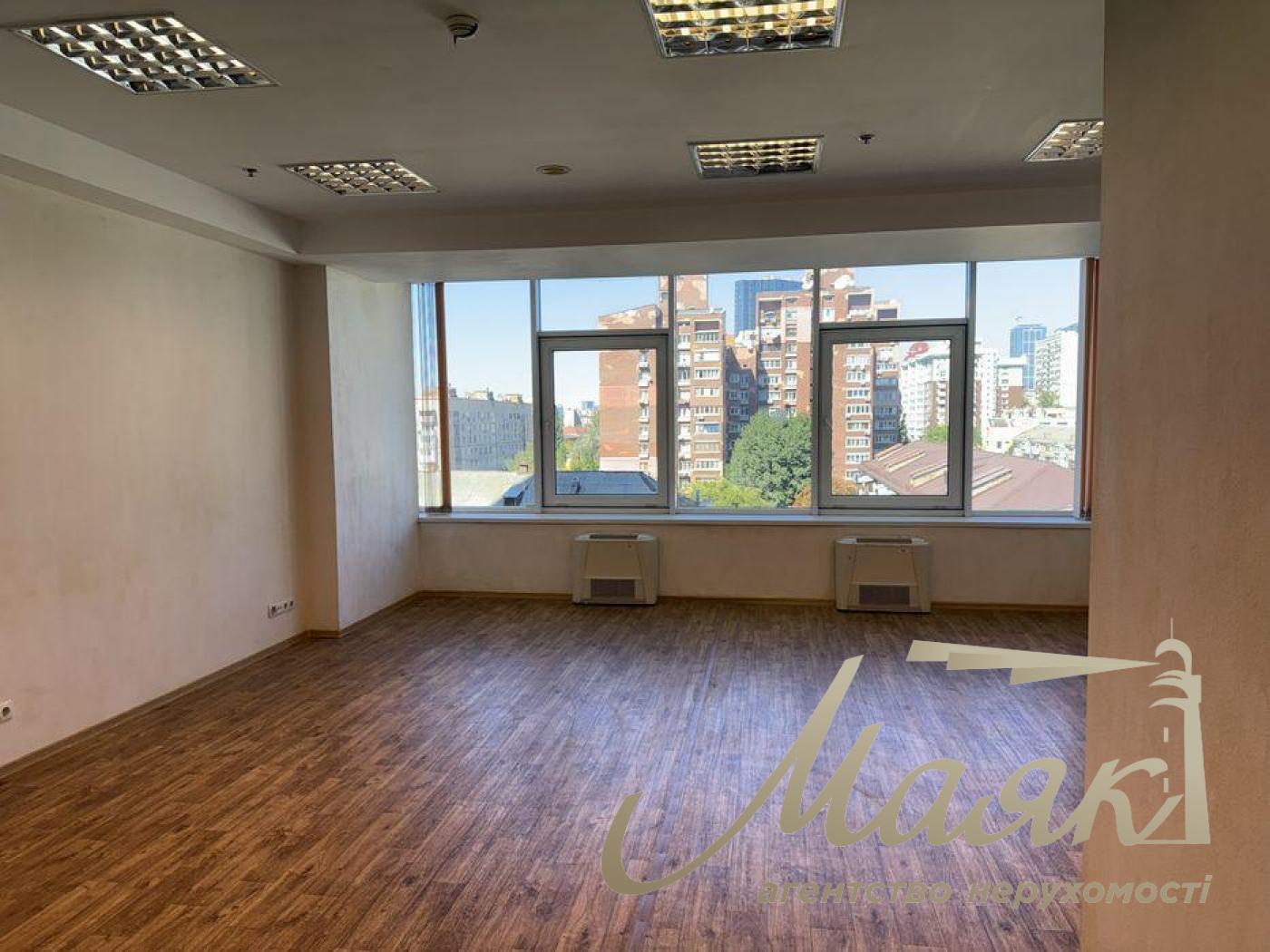 Оренда офісу 165 м.кв на вул. Антоновича, Печерськ, Центр