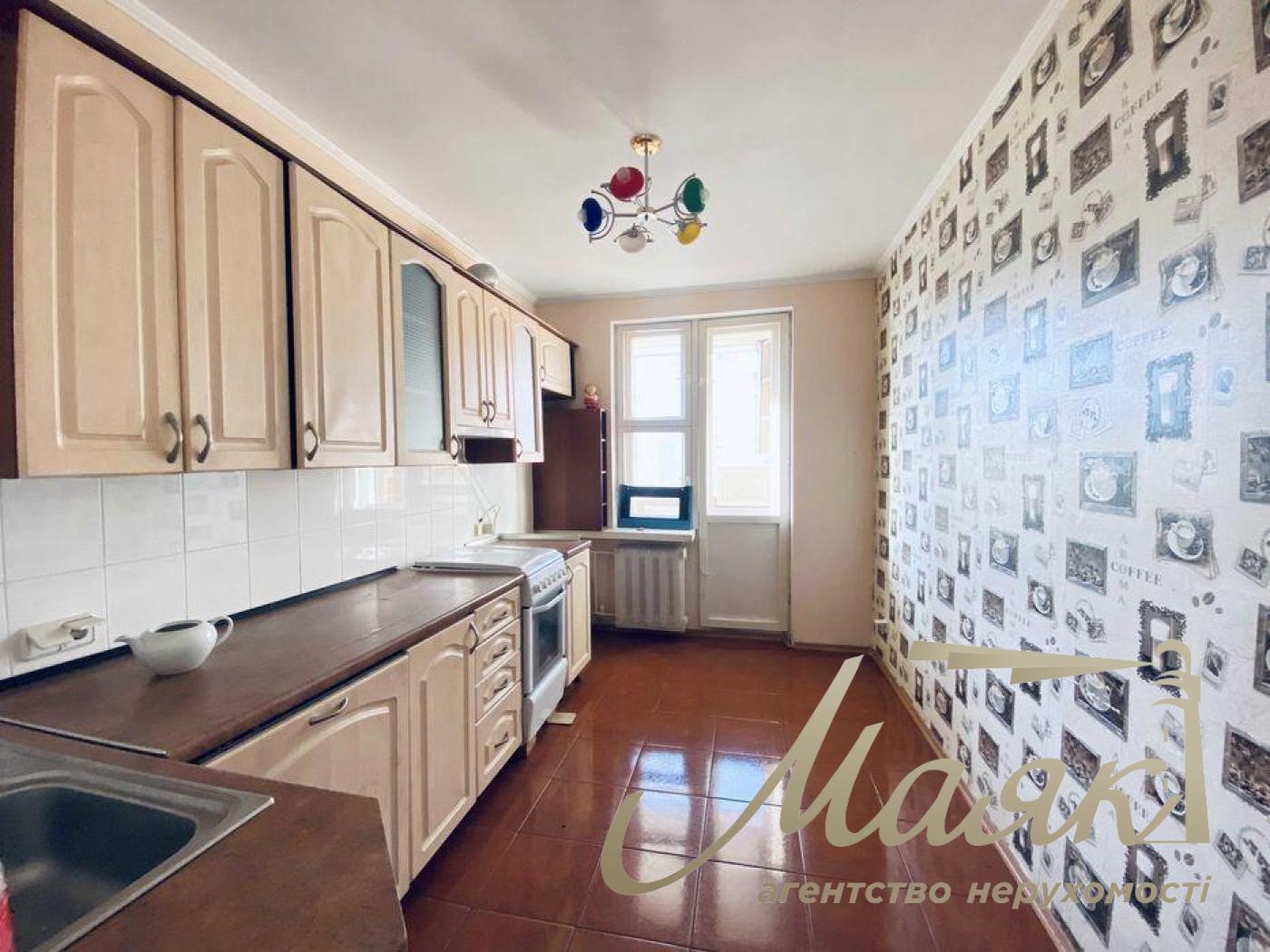 Продаж 4-кімнатної квартири, 117 м², вул. Старонаводницька, 8Б, Печерськ, Київ