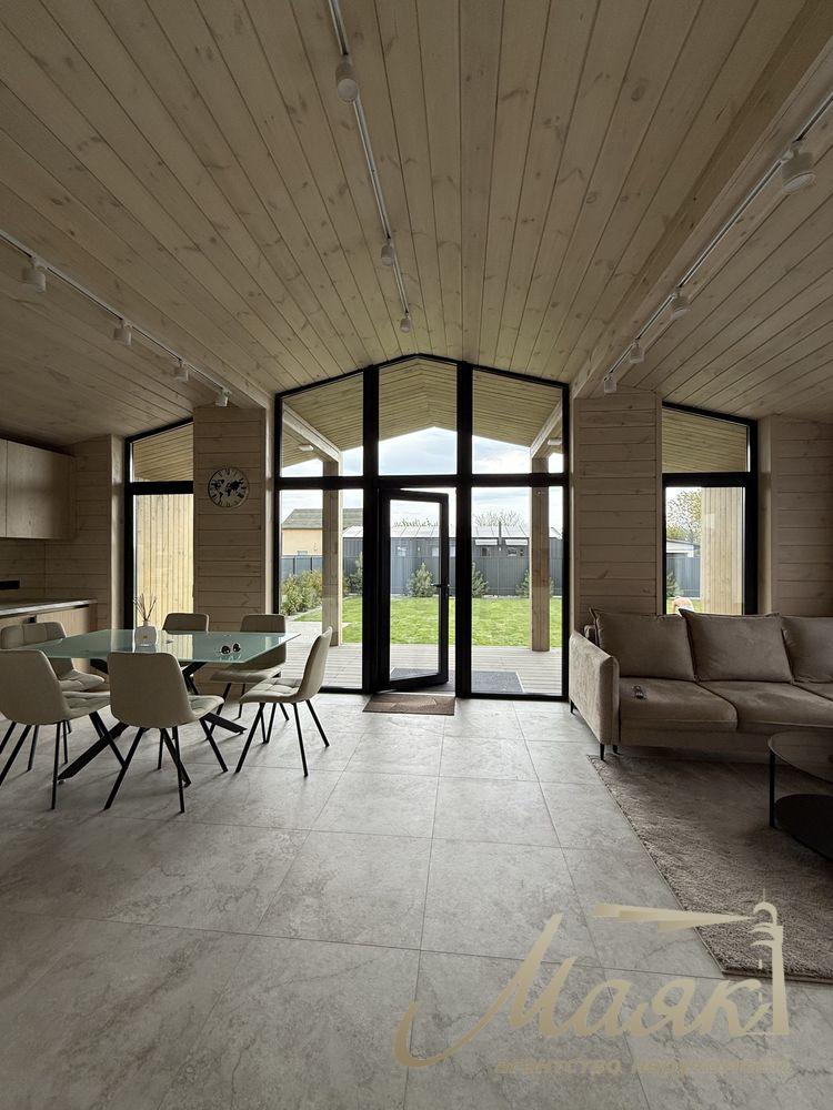 Оренда автономного будинку 140м2 в стилі барнхаус з басейном у Рославичах