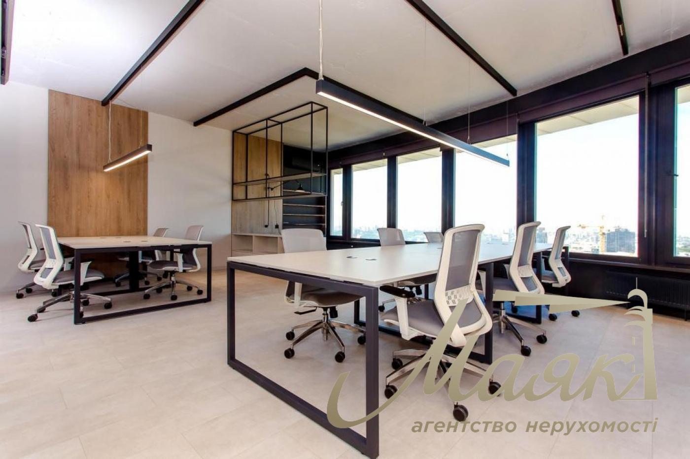 Продажа офиса 82 м.кв. ЖК Carnegie Tower, Печерск, Центр