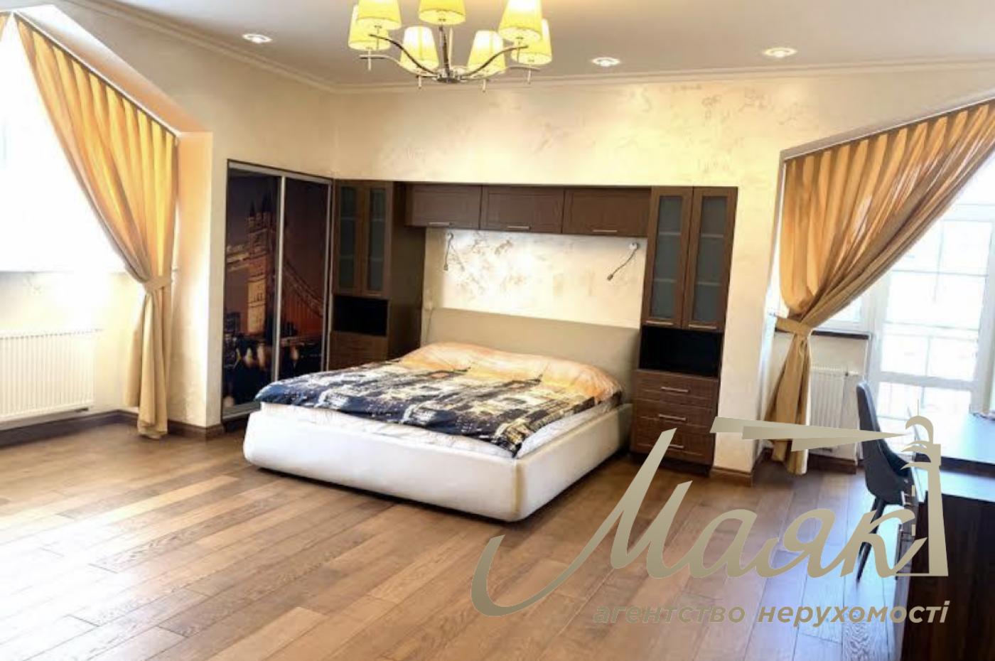 Оренда 4-х поверховий будинок 850м2, Чапаєвка