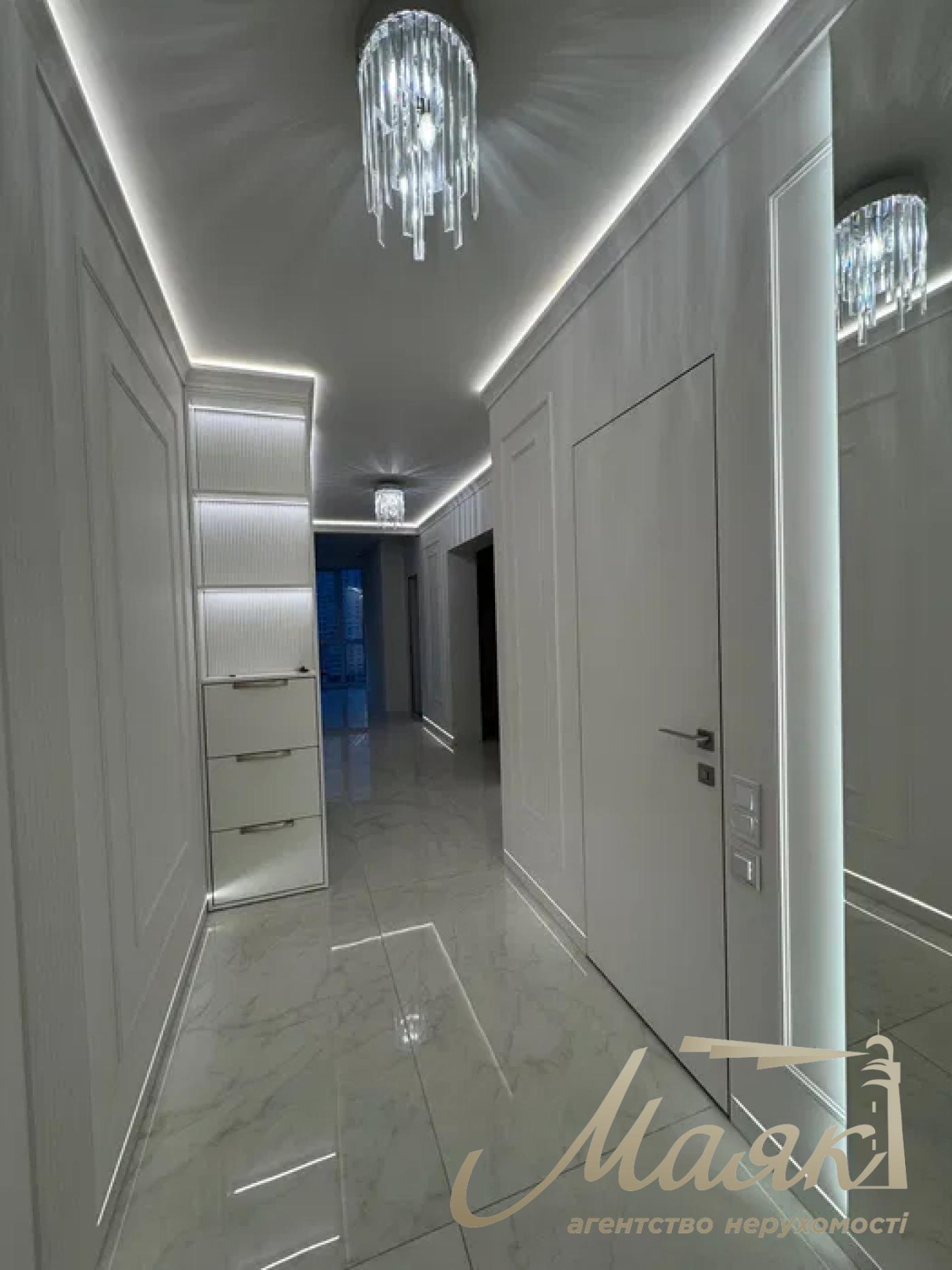 Аренда 3к квартиры в ЖК Барвинок, Днепровский район, инвертор