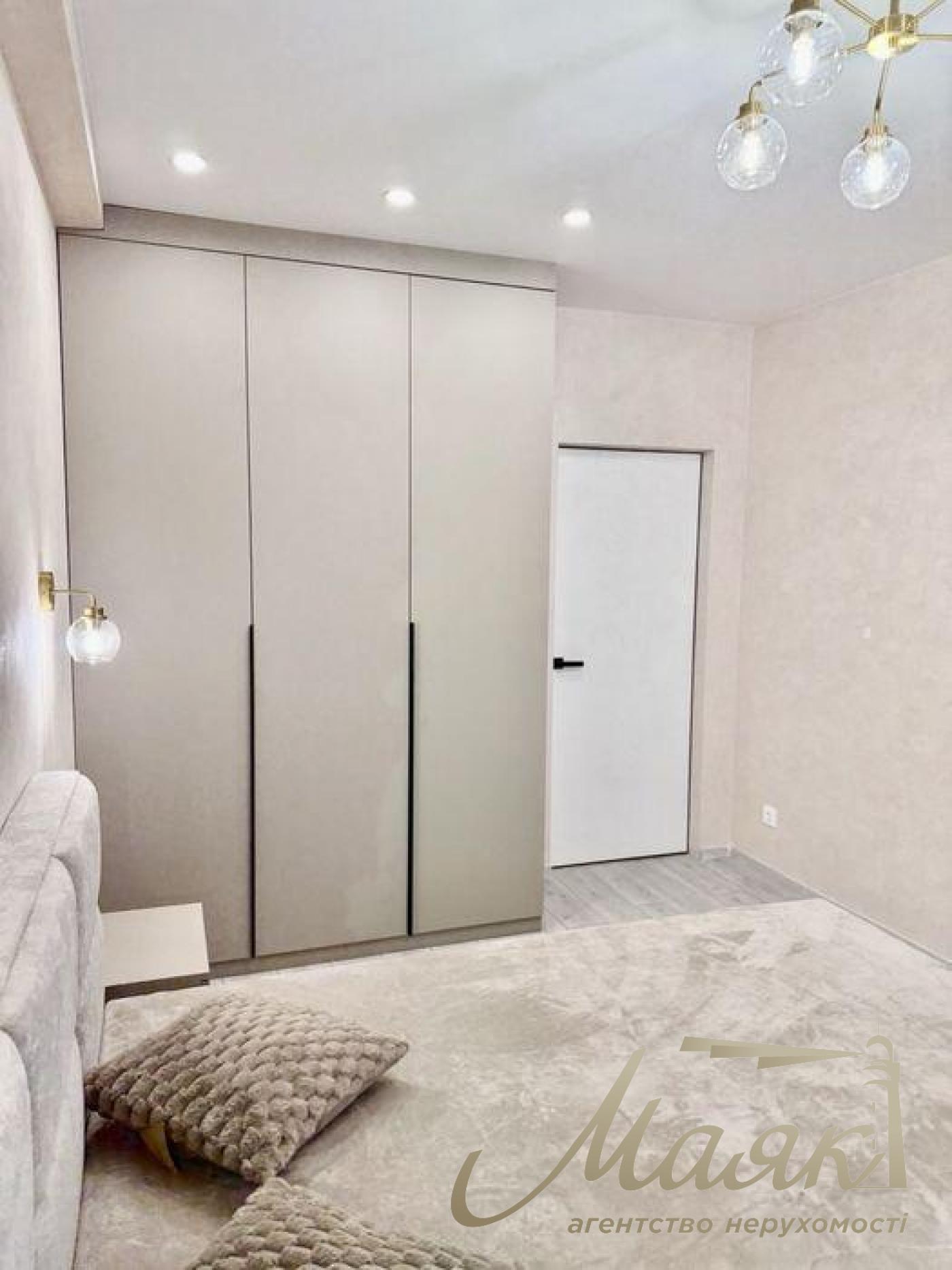 Продажа 3-к квартиры в ЖК Новая Англия, Голосеево, Теремки