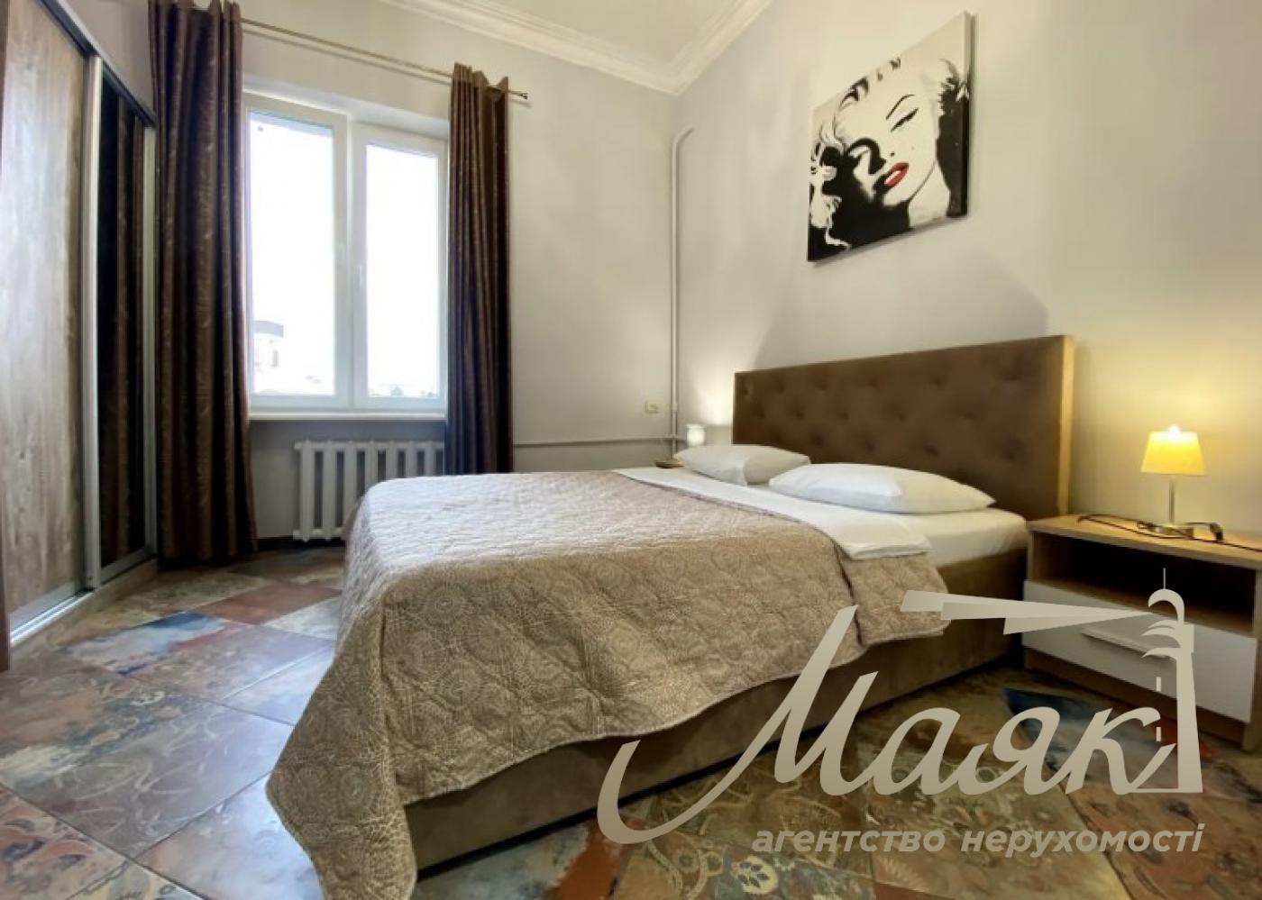 Оренда 3х кімнатної квартири, вул. Софіївська1, Майдан Незалежності