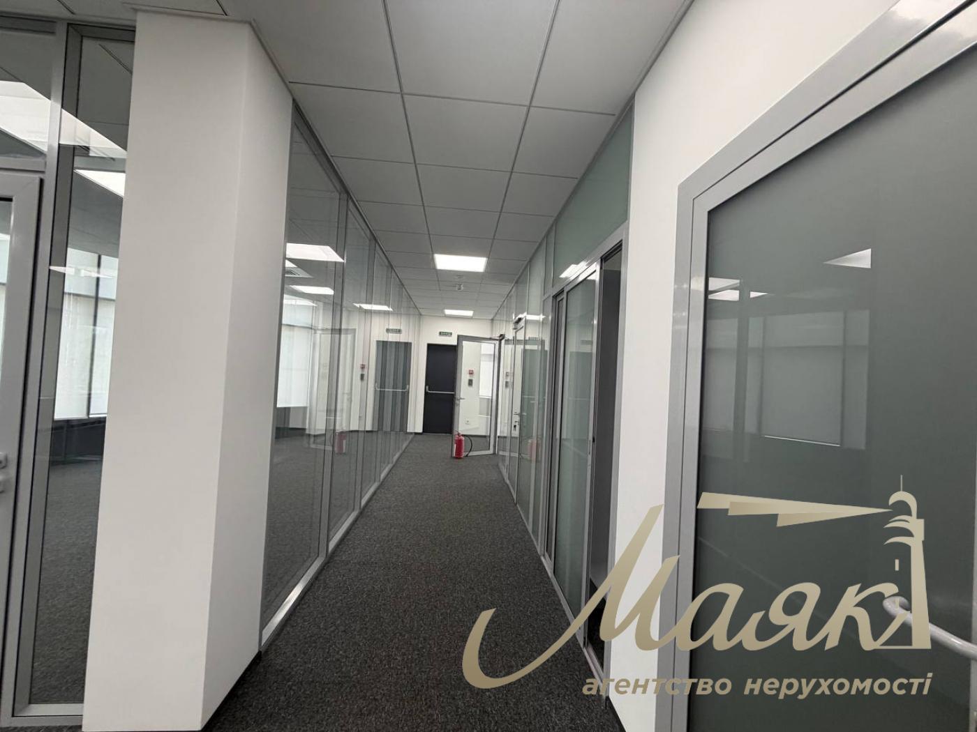 Аренда автономного офиса 280м2 на БЦ ул.Бойчука 44-А, Печерский район.
