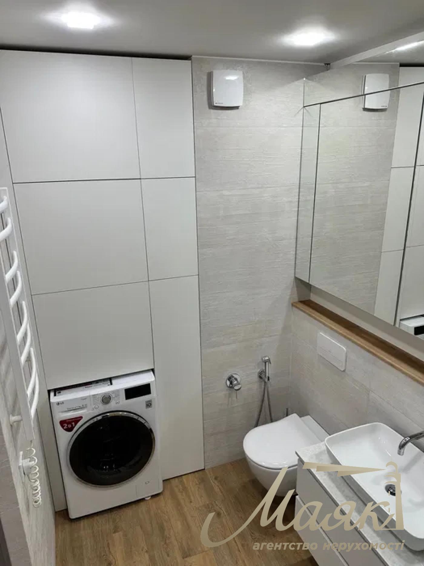 Оренда 2к квартири 45 м², ЖК Central Park, метро Либідська