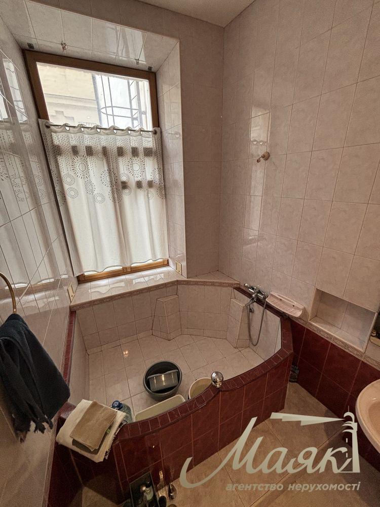 Продажа 5-комнатной квартиры, 156м², Золотые Ворота, ул. Ярославов Вал, 14 (вторая линия), Киев