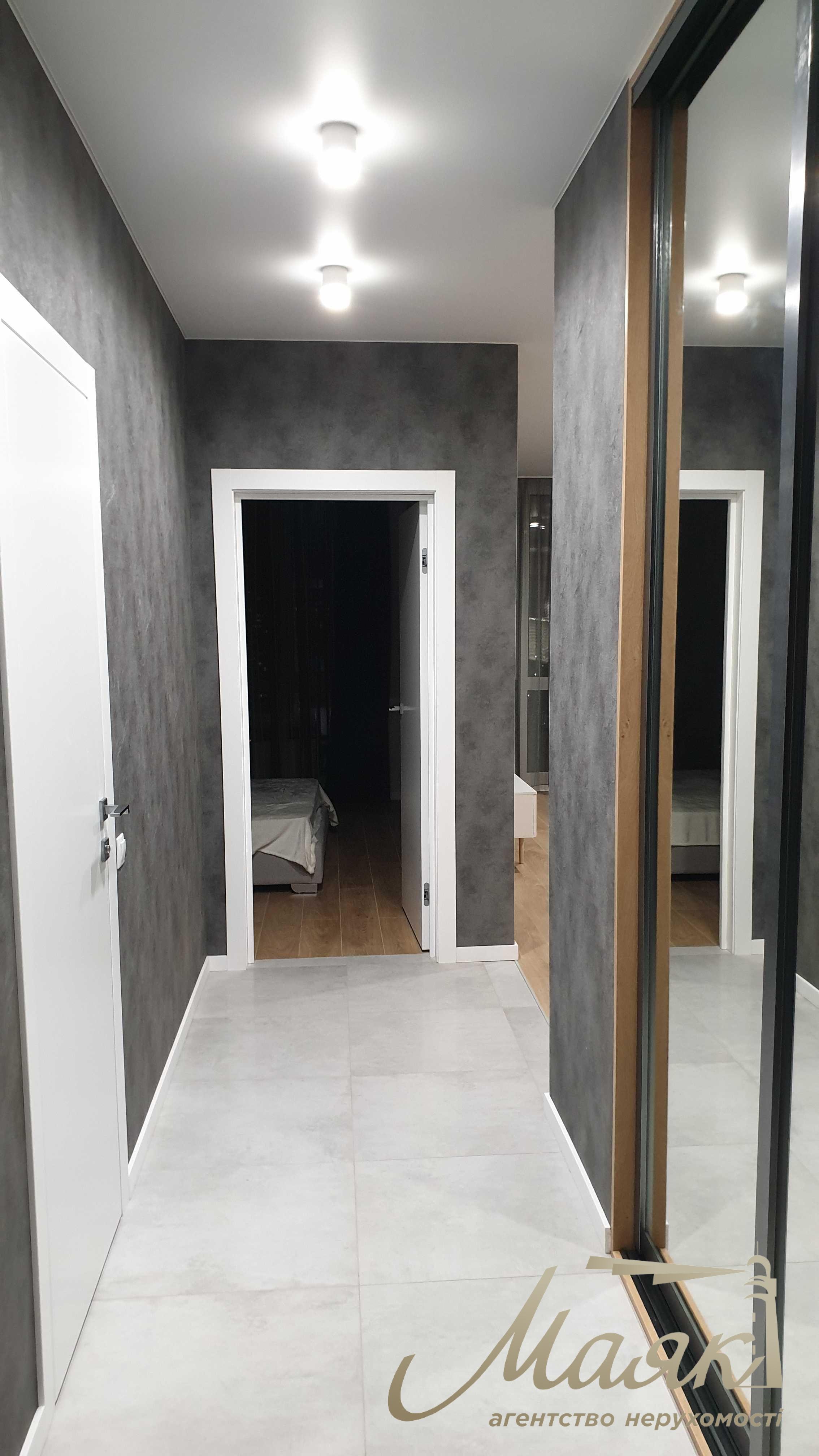 Продаж квартири площею 49 м², ЖК «Славутич». Зарічна, 2-кімнатна квартира