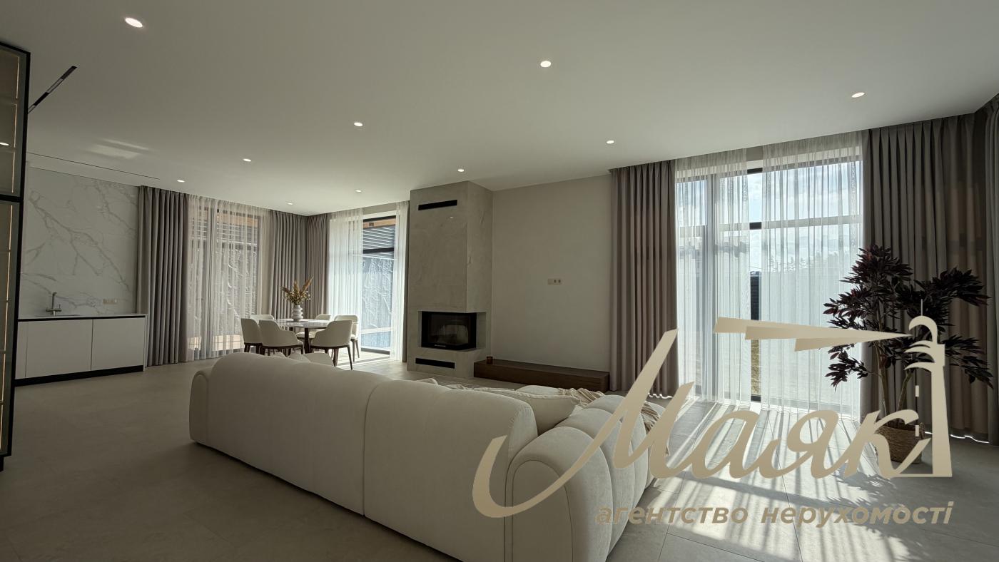 Продаж 2-х поверхового будинку 200м2, КМ Нова Ходосівка