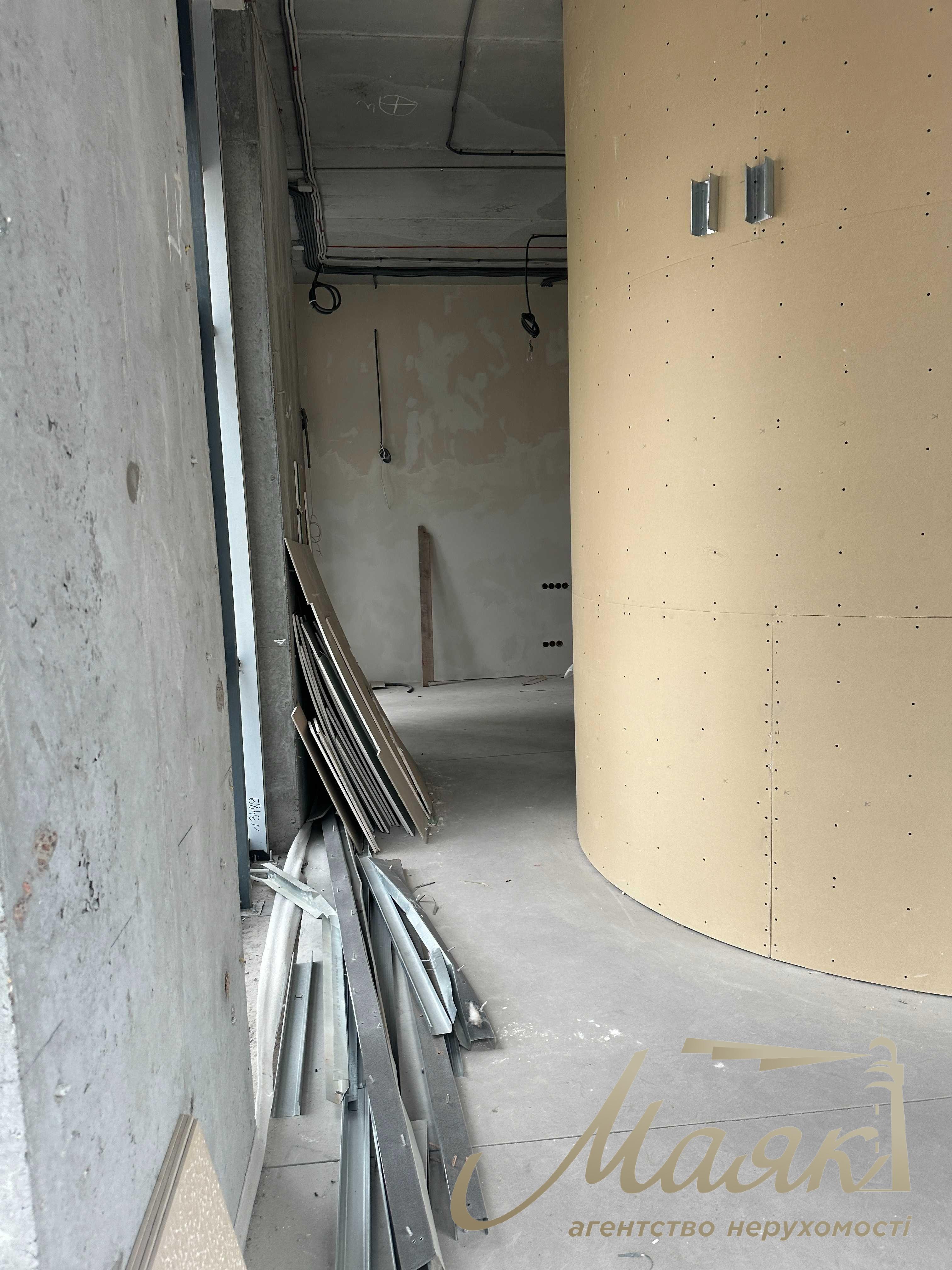 Rent front commercial premise 157 m2 LCD "Novopecherskie Lipki" Andriy Verkhoglyada str. 19-A, Kyiv